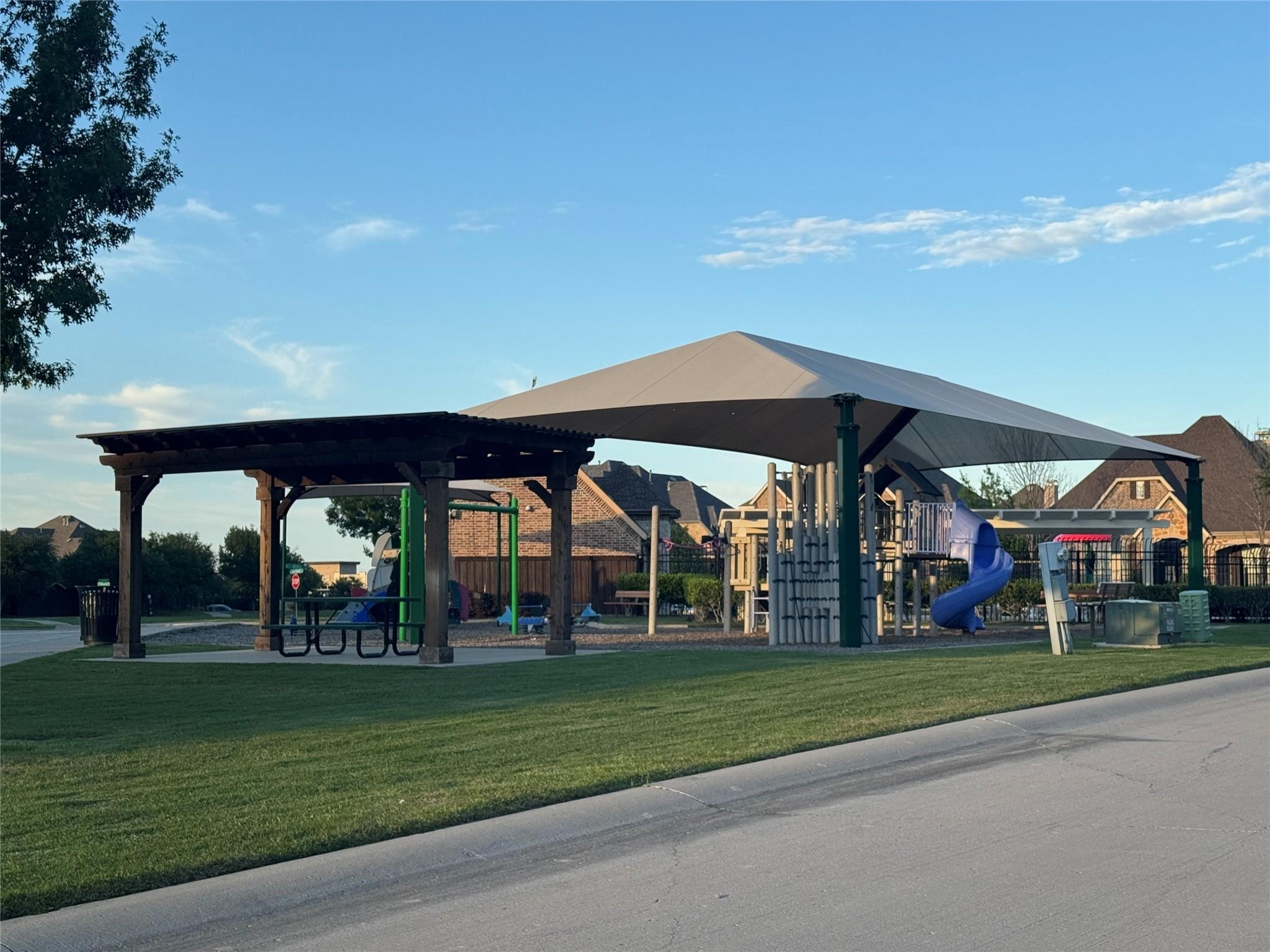 Four Stones Blvd, The Colony, TX 75056