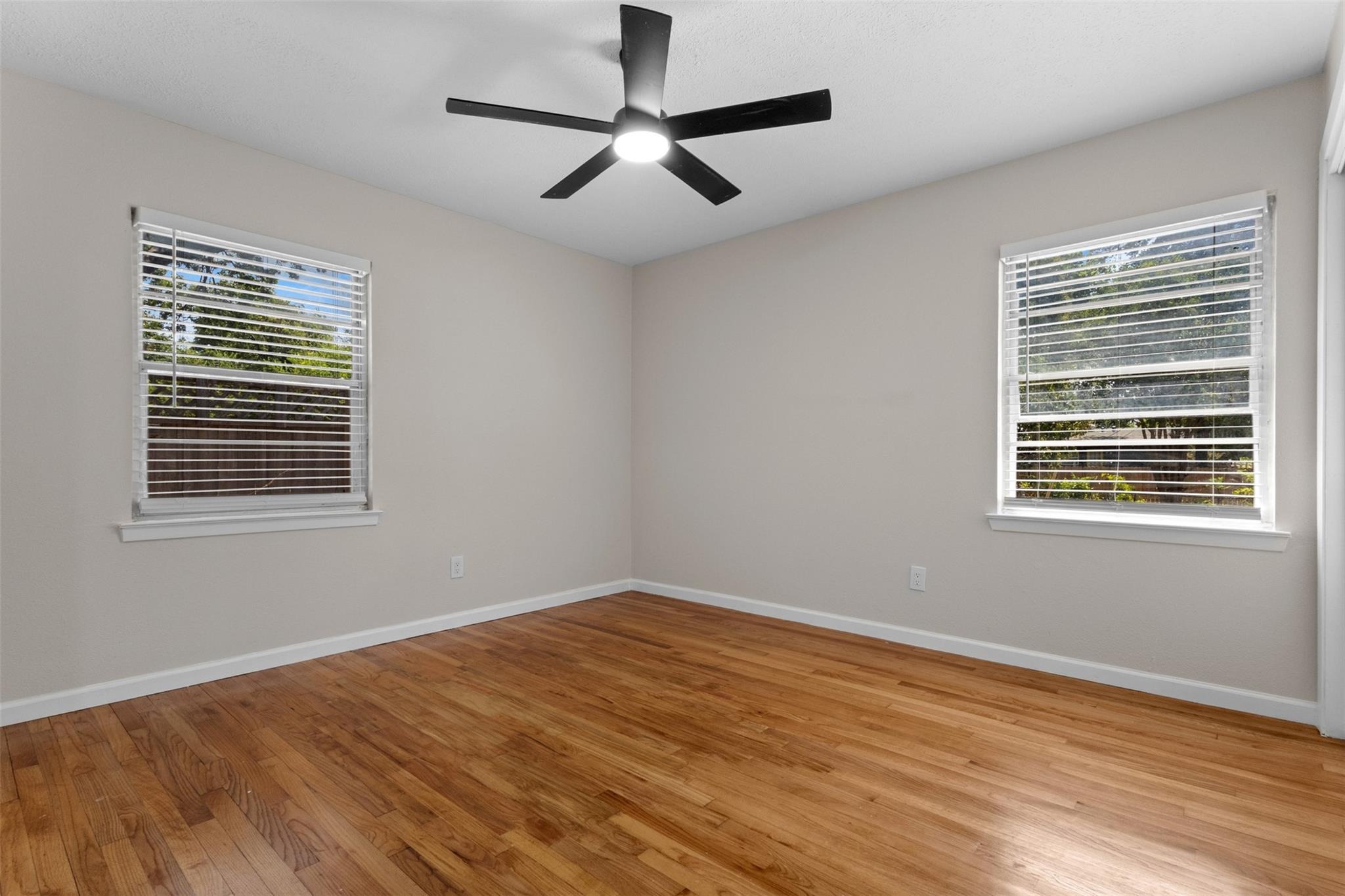Ruth Ann Dr, Dallas, TX 75228 #1