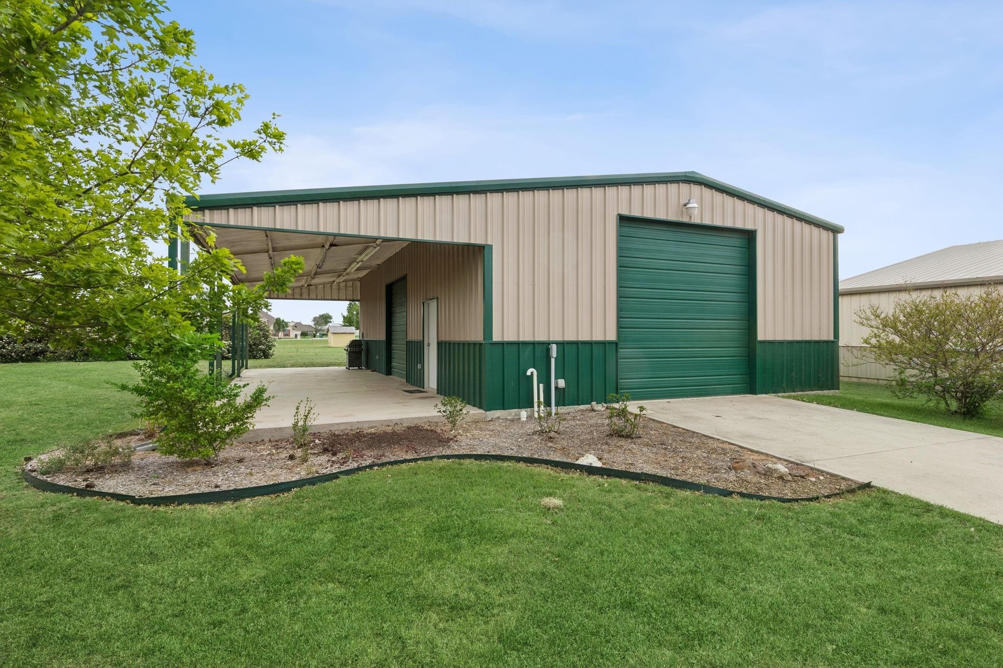Saw Tooth Ct, Haslet, TX 76052 #1