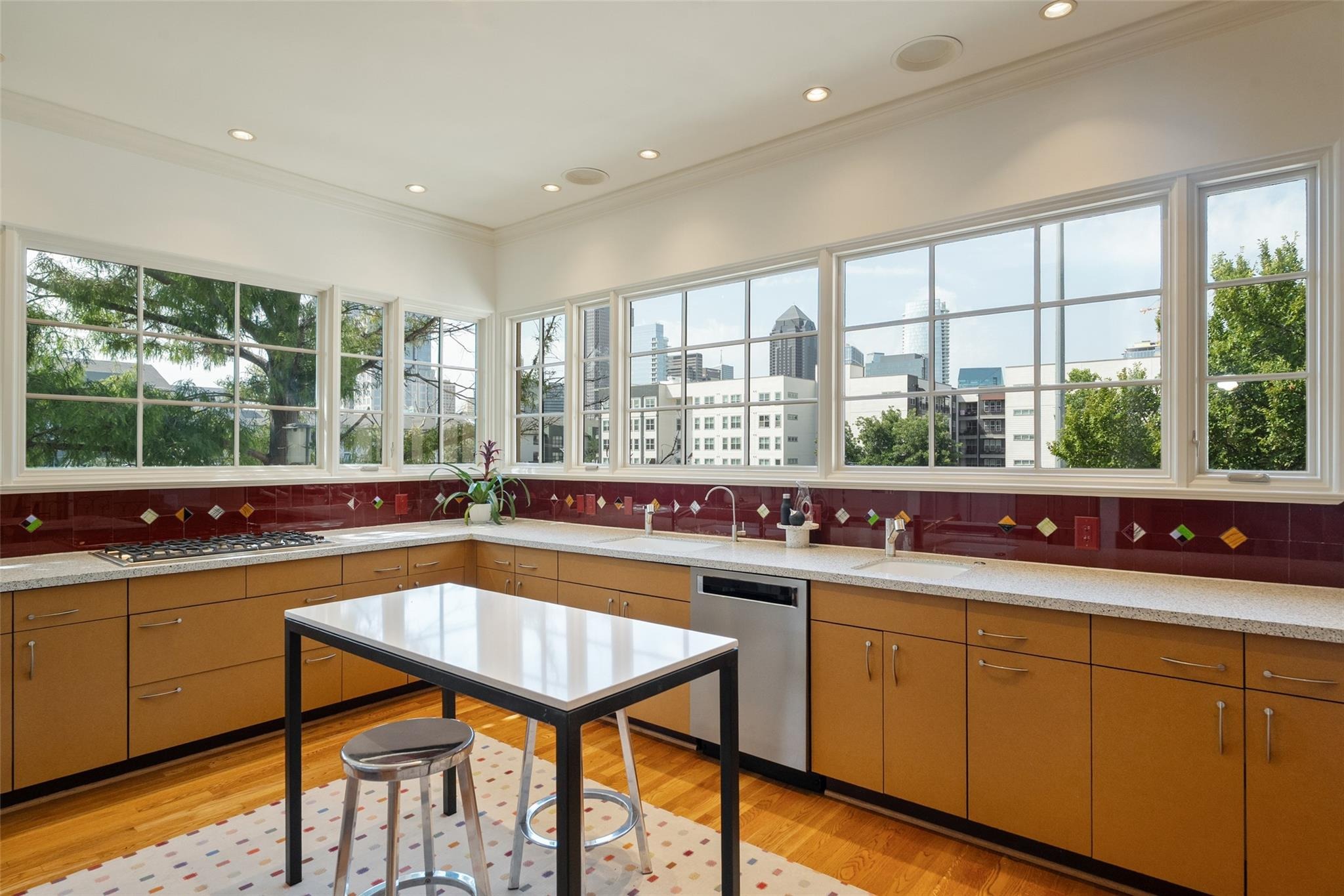 Allen St, Dallas, TX 75204