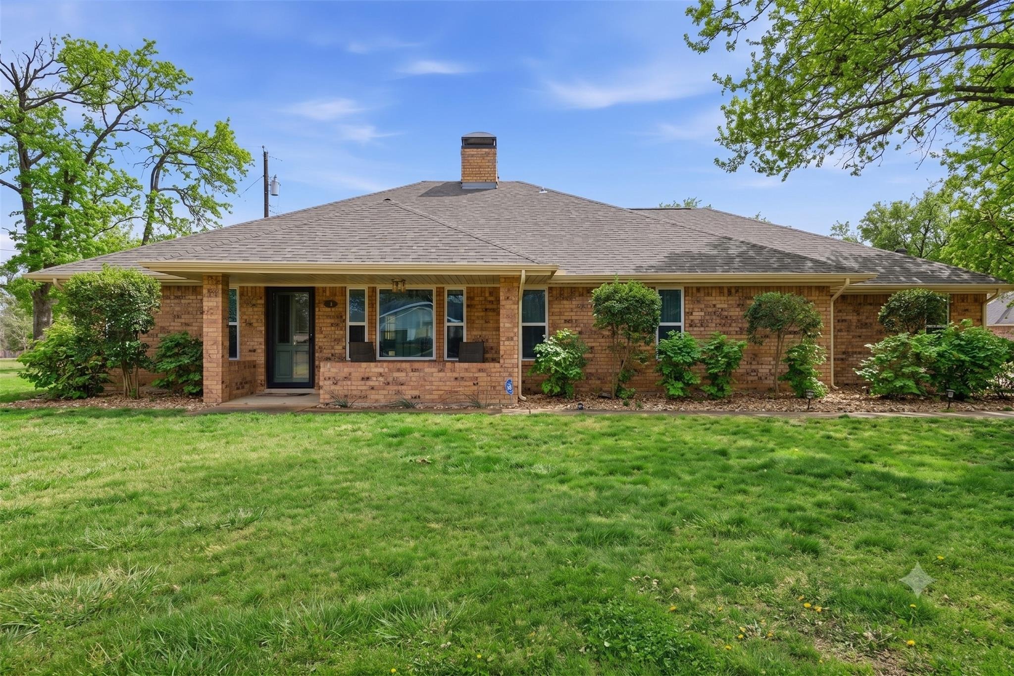 Havenwood Dr, Enchanted Oaks, TX 75156