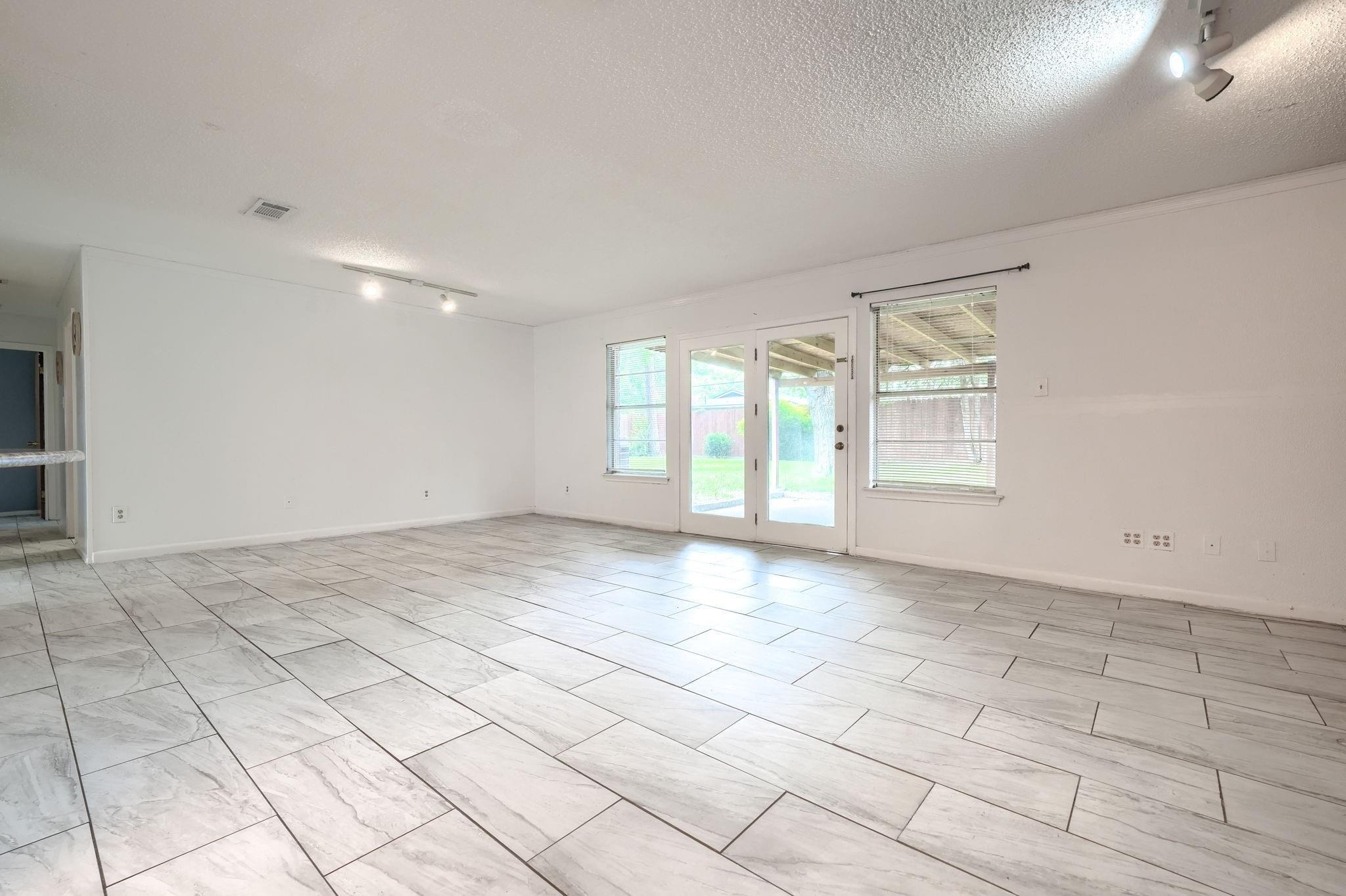Prestwick St, Bedford, TX 76022 #1
