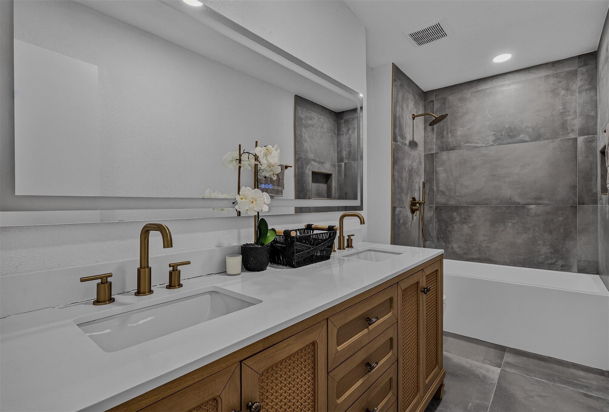 Collins Ct, Richardson, TX 75081