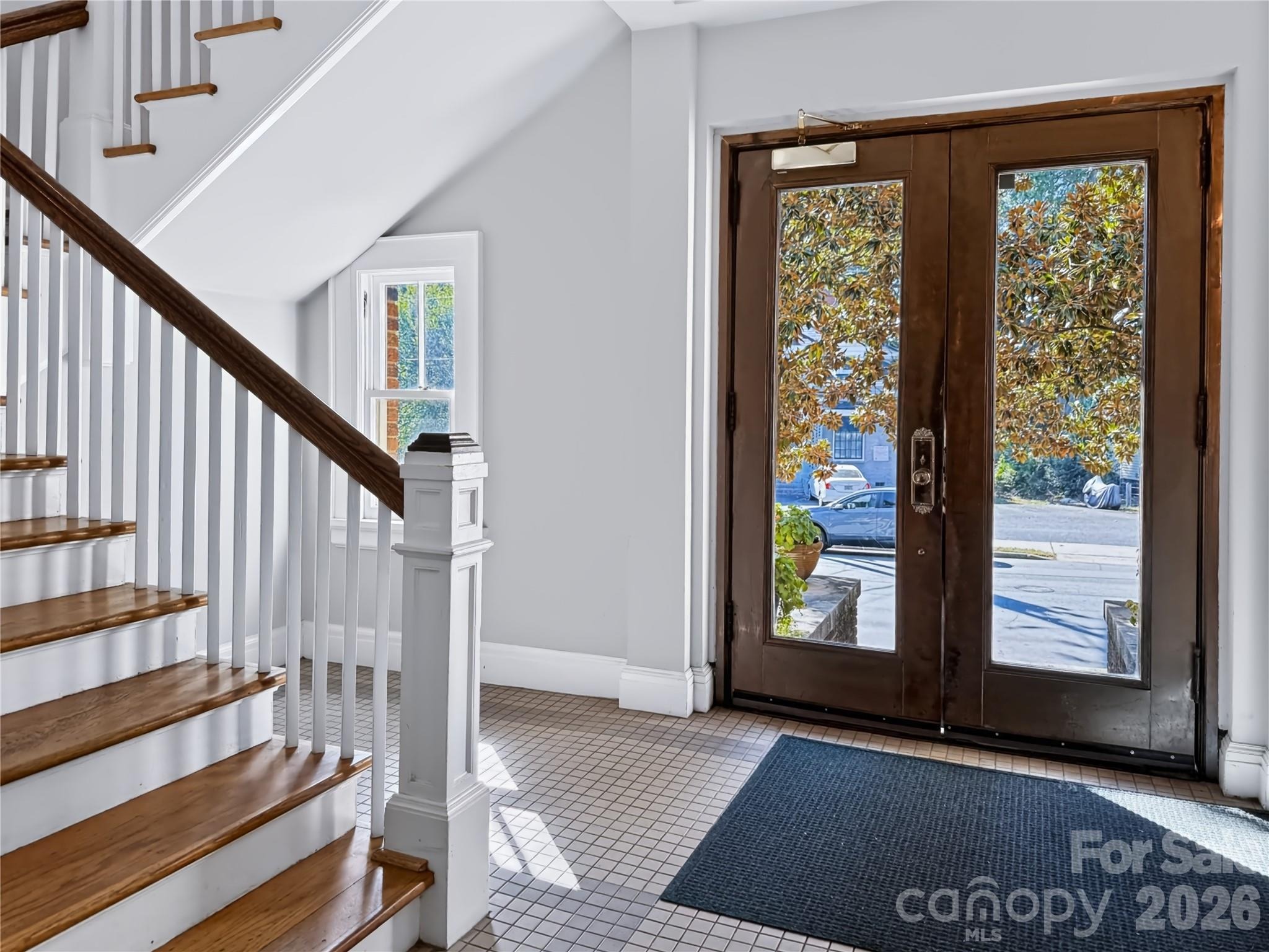 Louise Ave, Charlotte, NC 28204 #1