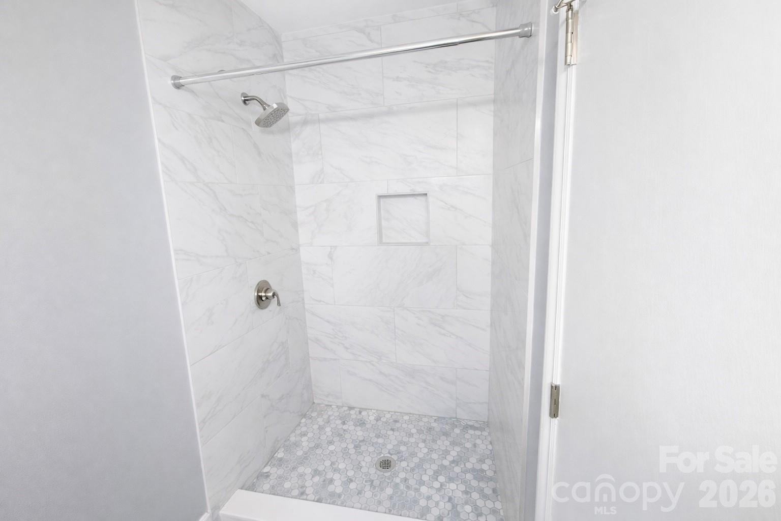 Meadow Rose Ln, Charlotte, NC 28215
