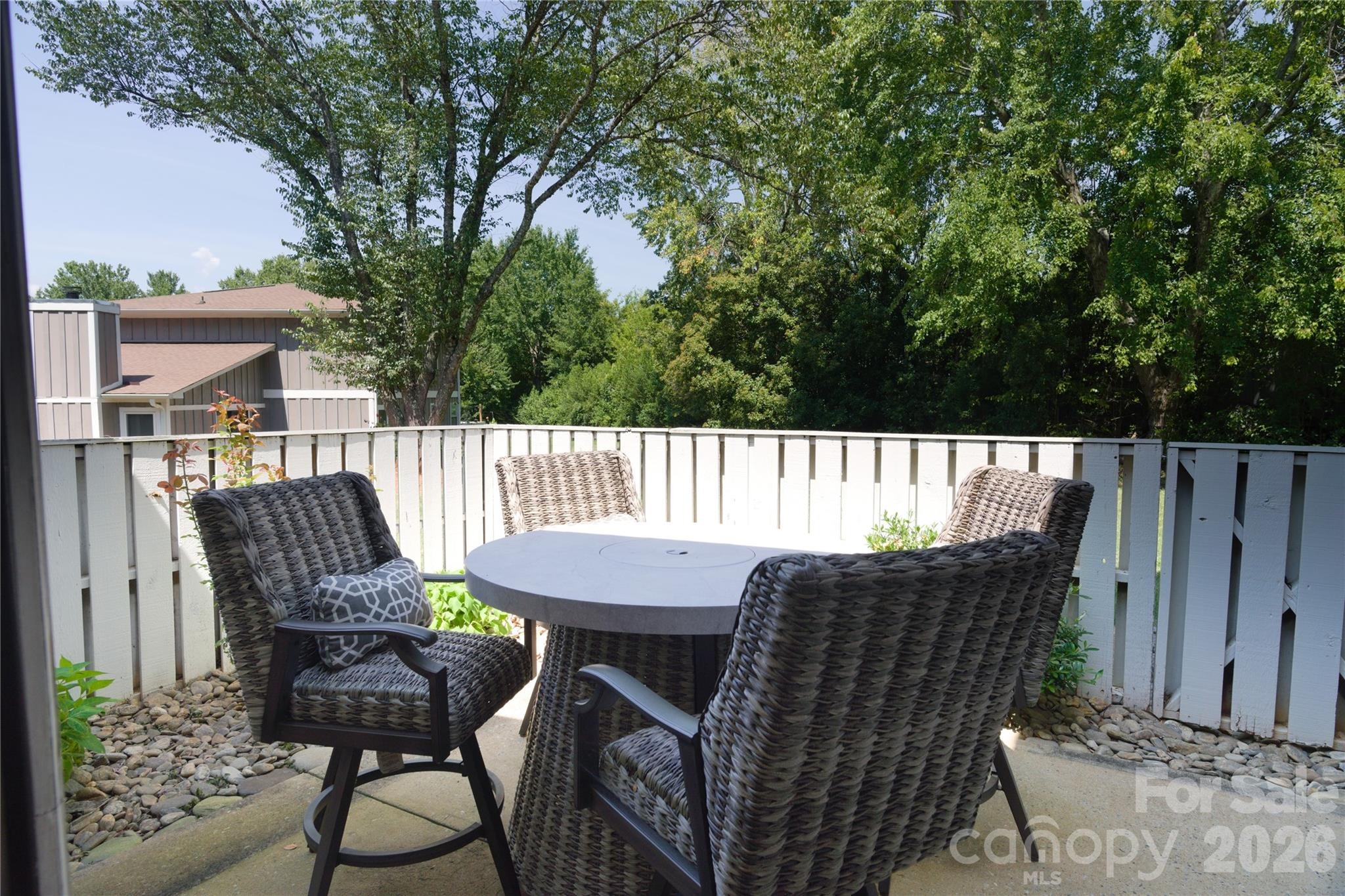 Woods Ln, Cornelius, NC 28031