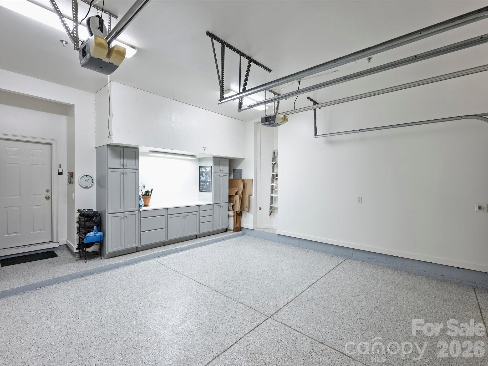 Wendover Heights Cir, Charlotte, NC 28211