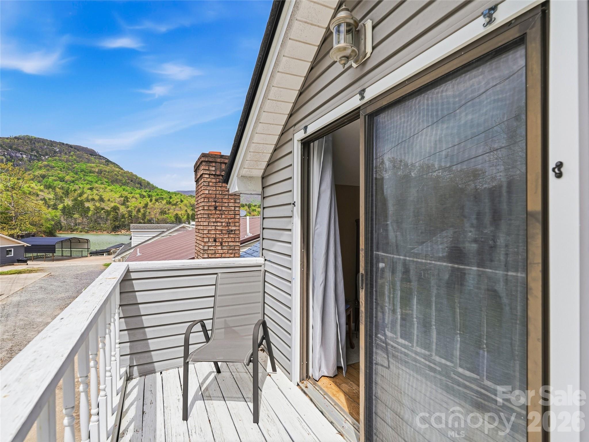 Havnaers Pt, Lake Lure, NC 28746