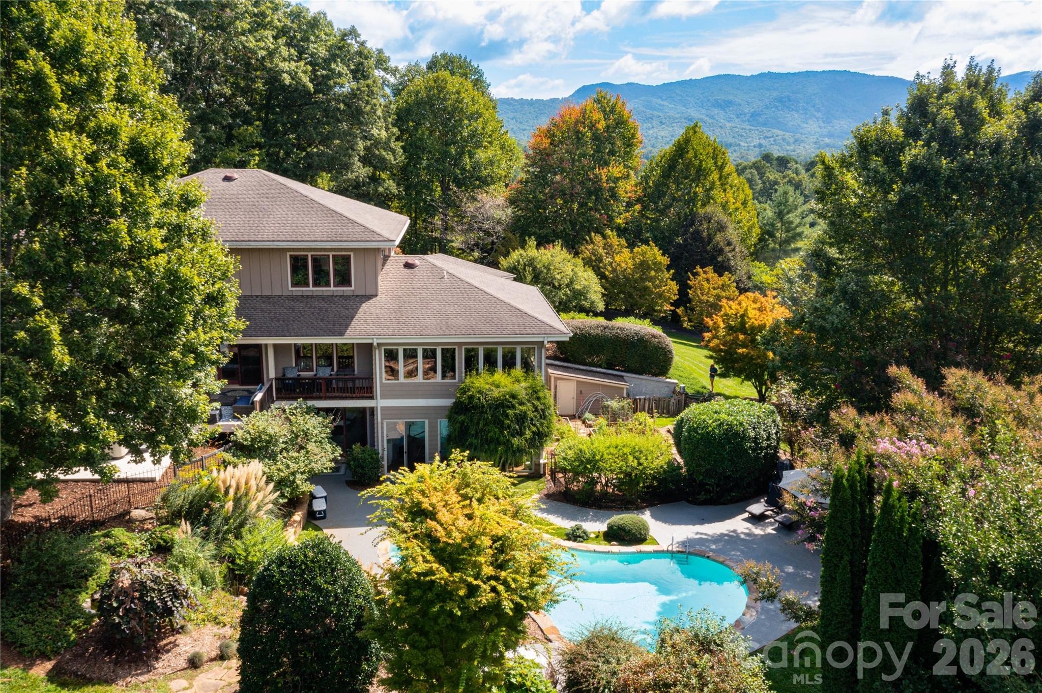 Rilandwell Dr, Fletcher, NC 28732