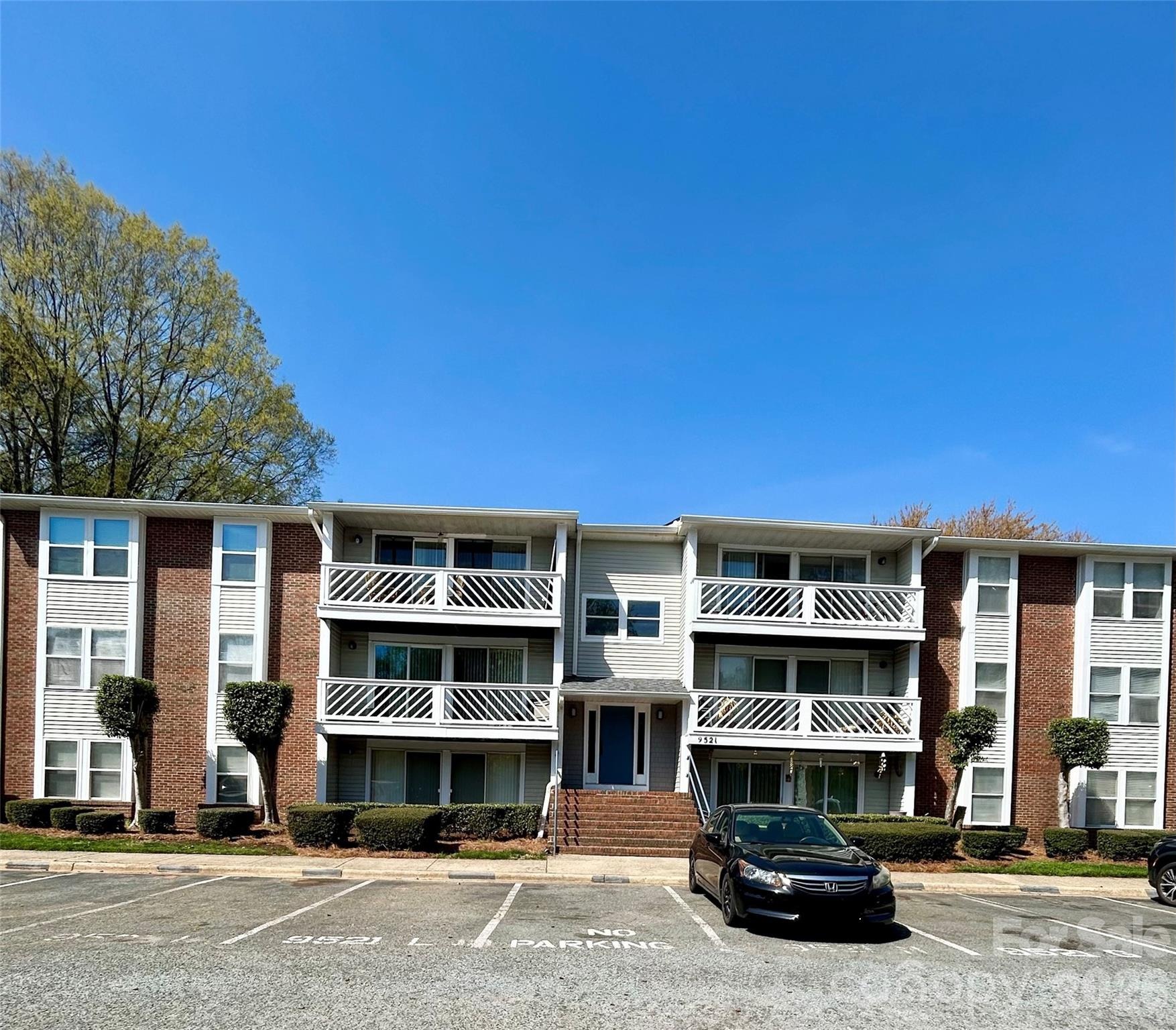 Shannon Green Dr, Charlotte, NC 28213 #1