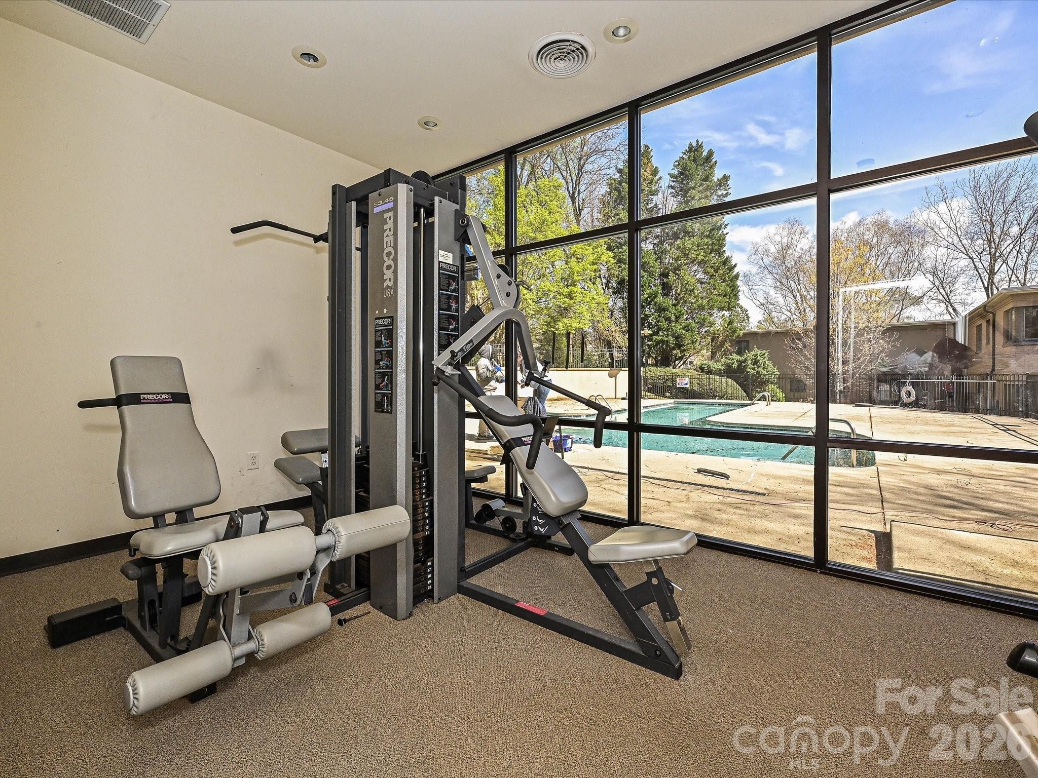 Dotger Ave, Charlotte, NC 28207 #1