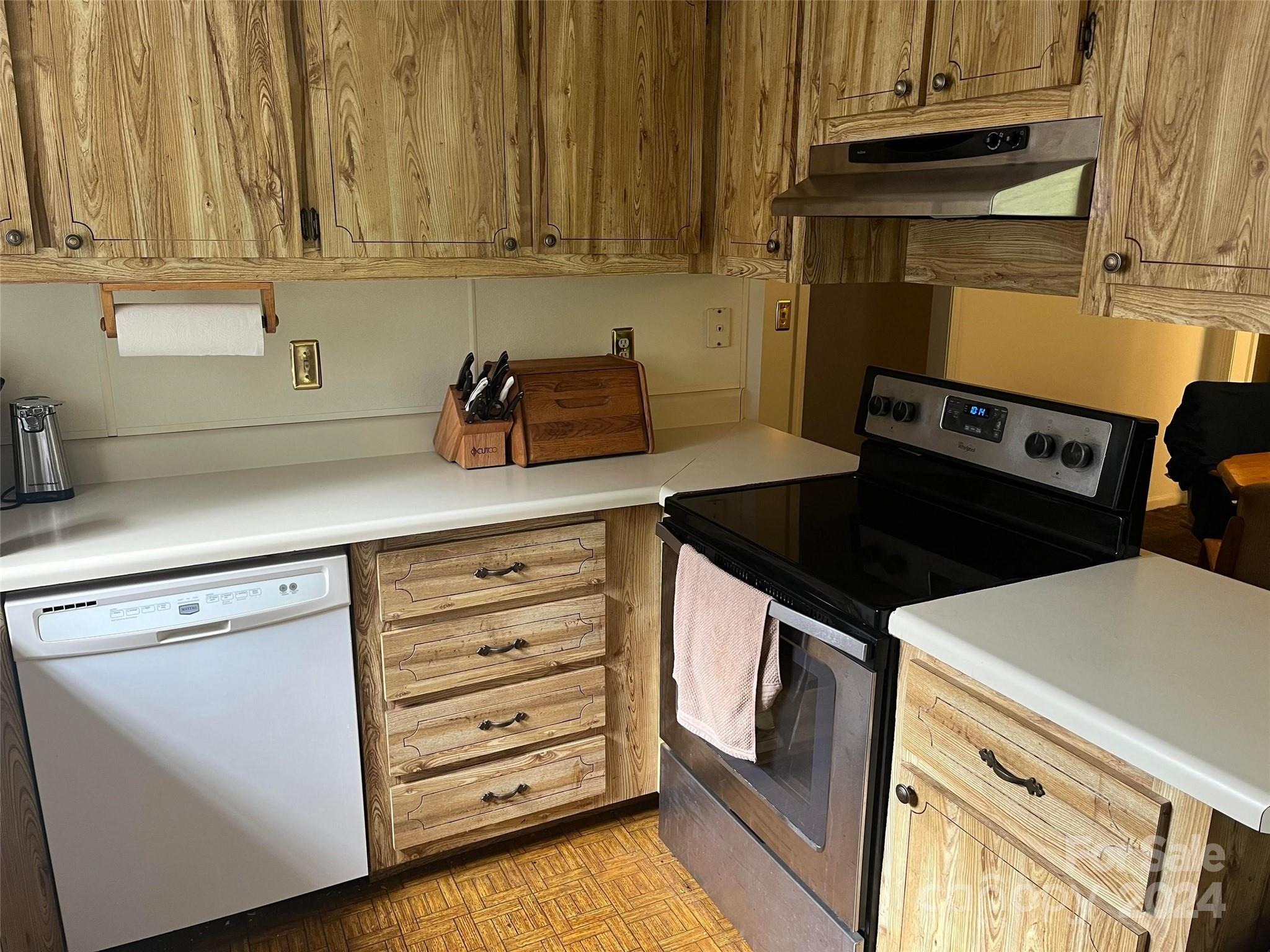 Burge Mountain Rd, Hendersonville, NC 28792