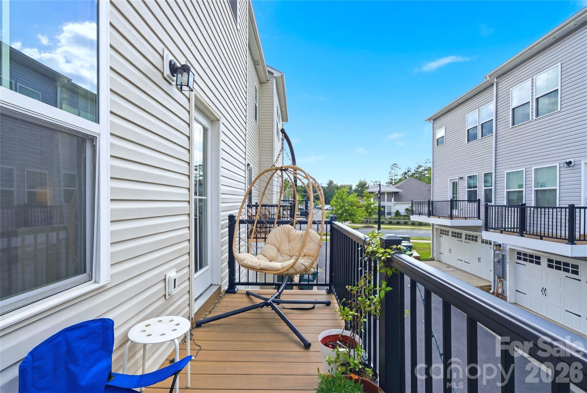 Mallard Mills Dr, Charlotte, NC 28262