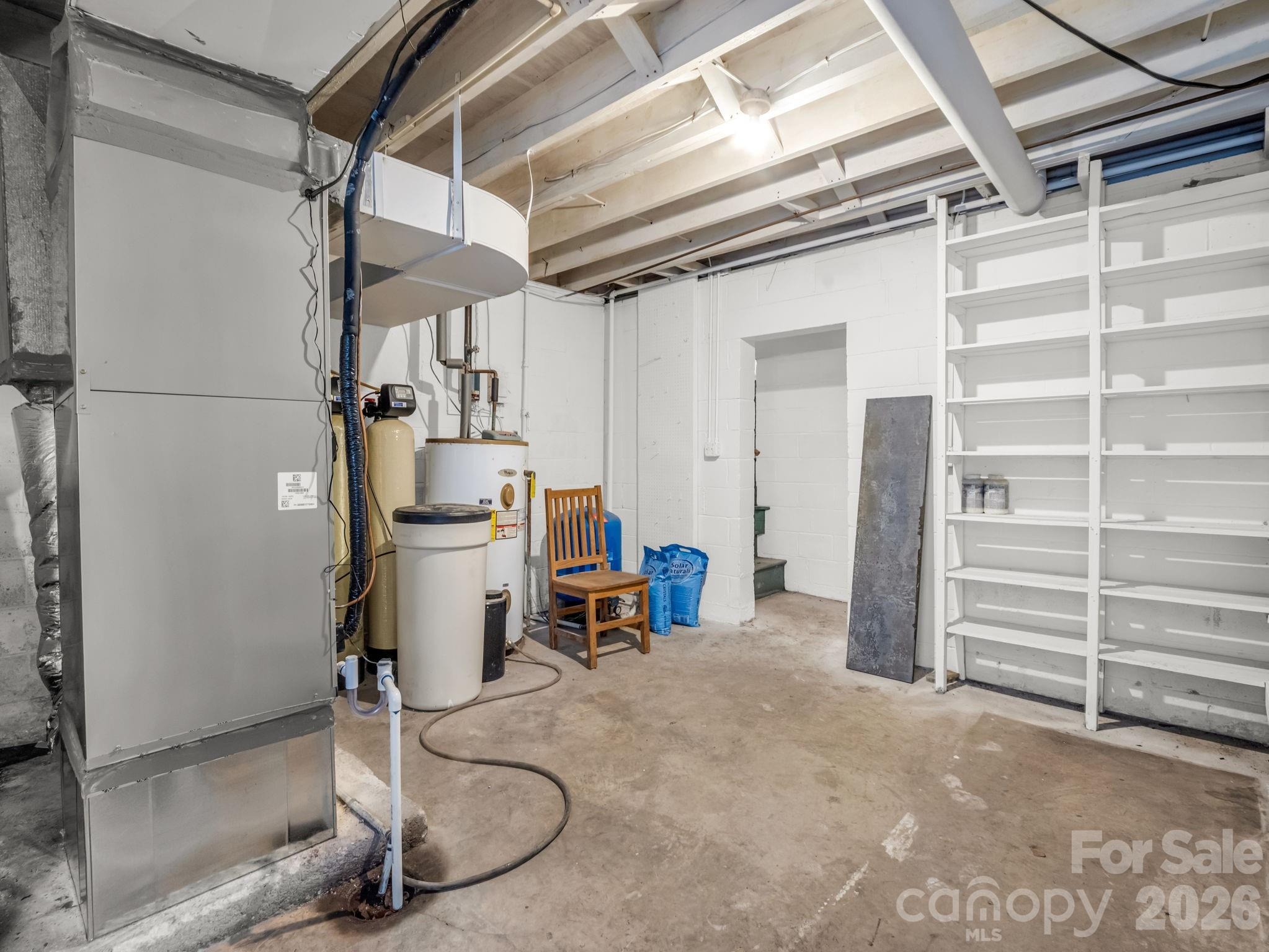 Hummingbird Ln, Columbus, NC 28722