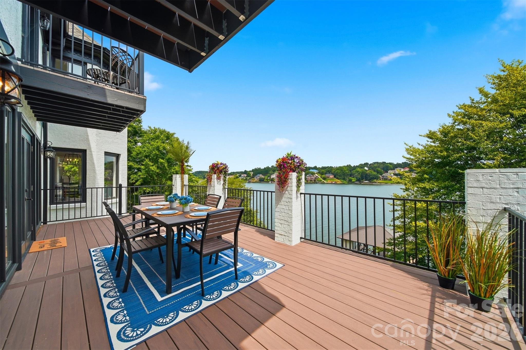 44th Avenue Dr, Hickory, NC 28601