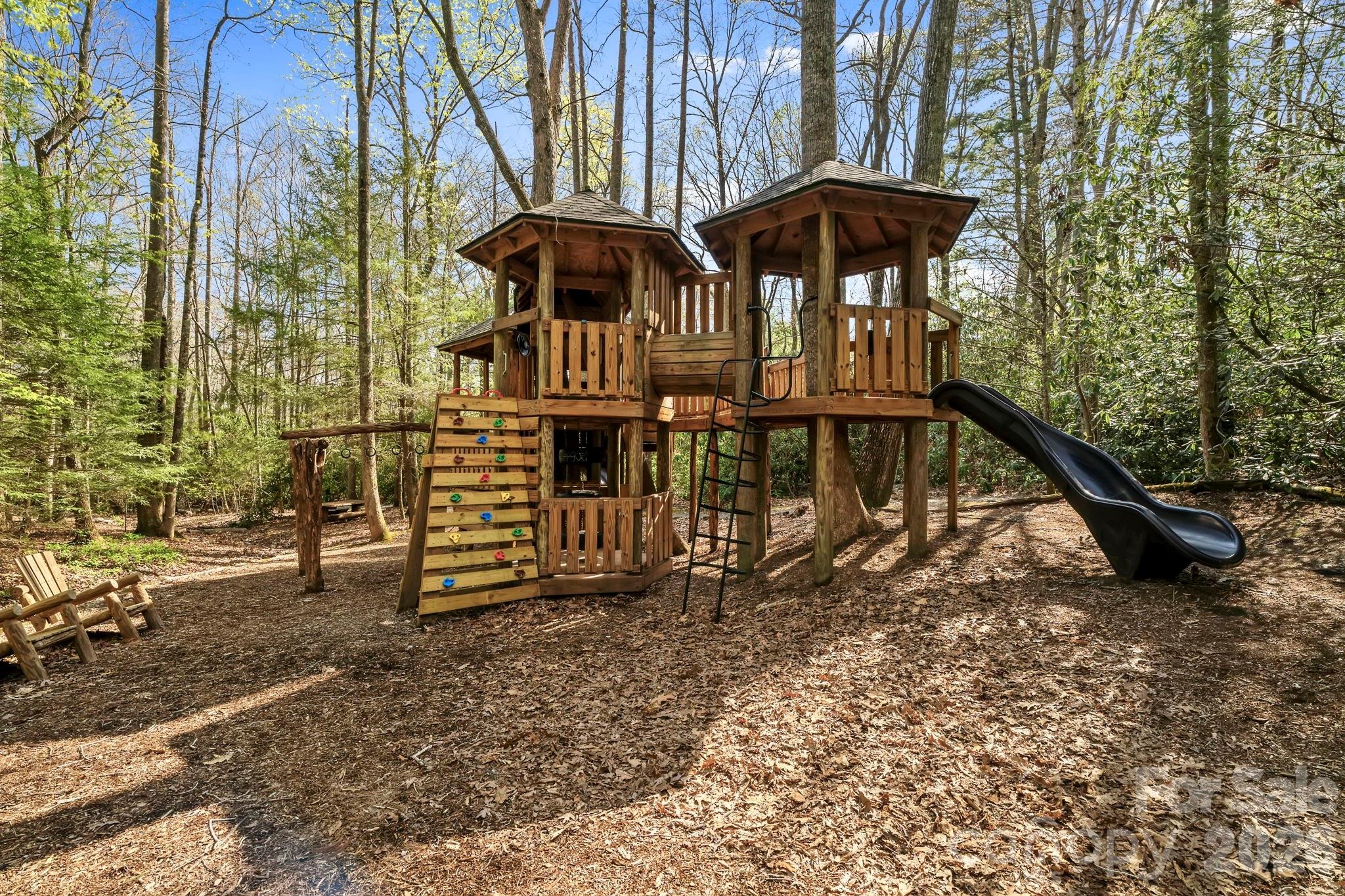 Owl Creek Ln, Fairview, NC 28730