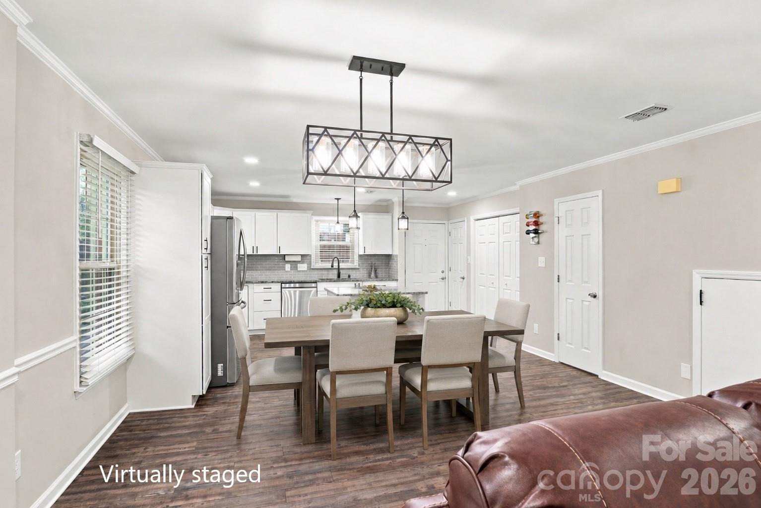Jamestown Dr, Gastonia, NC 28056
