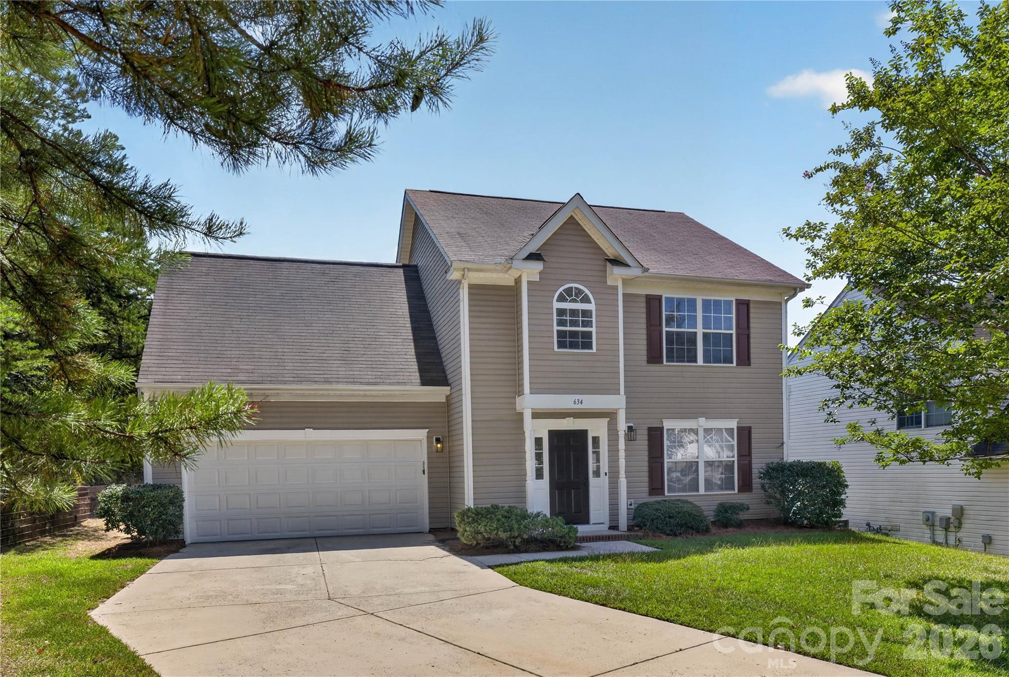 Longacre Dr, Charlotte, NC 28214