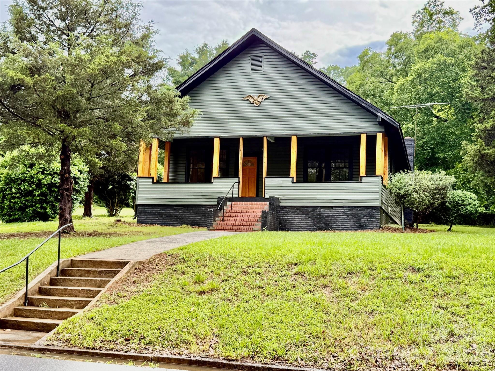 Pinecrest Ave, Great Falls, SC 29055