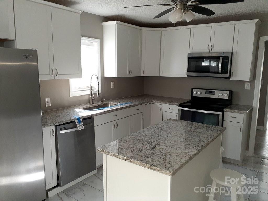 Misenheimer Rd, Charlotte, NC 28215