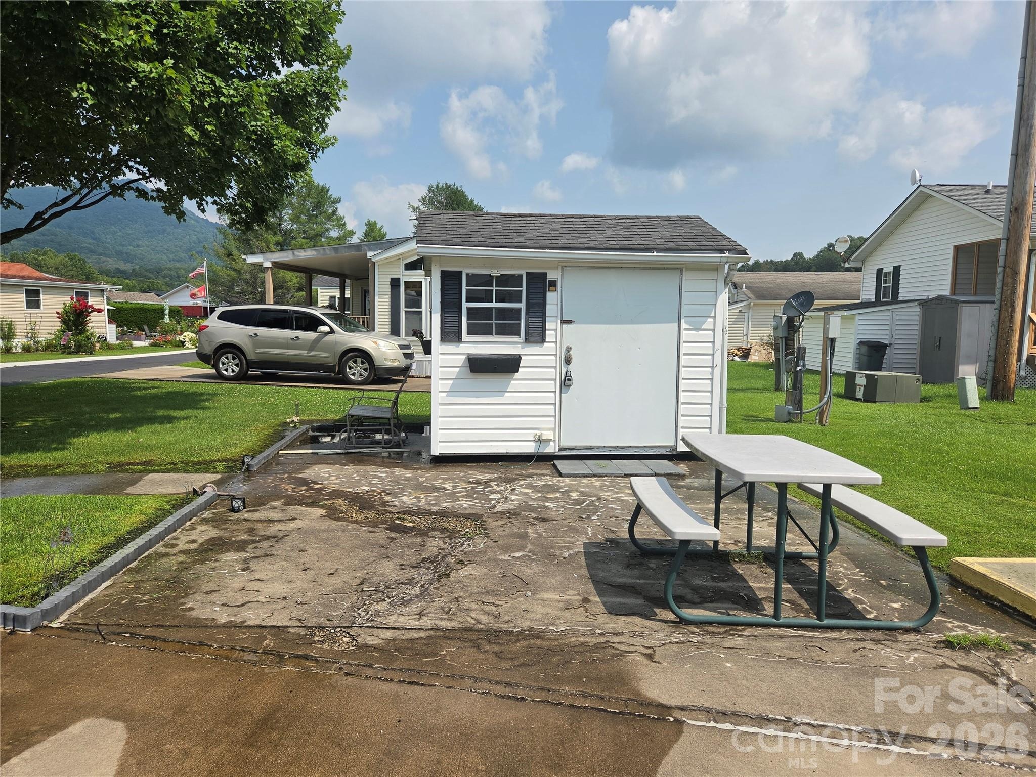 Polka Ln, Waynesville, NC 28785 #1