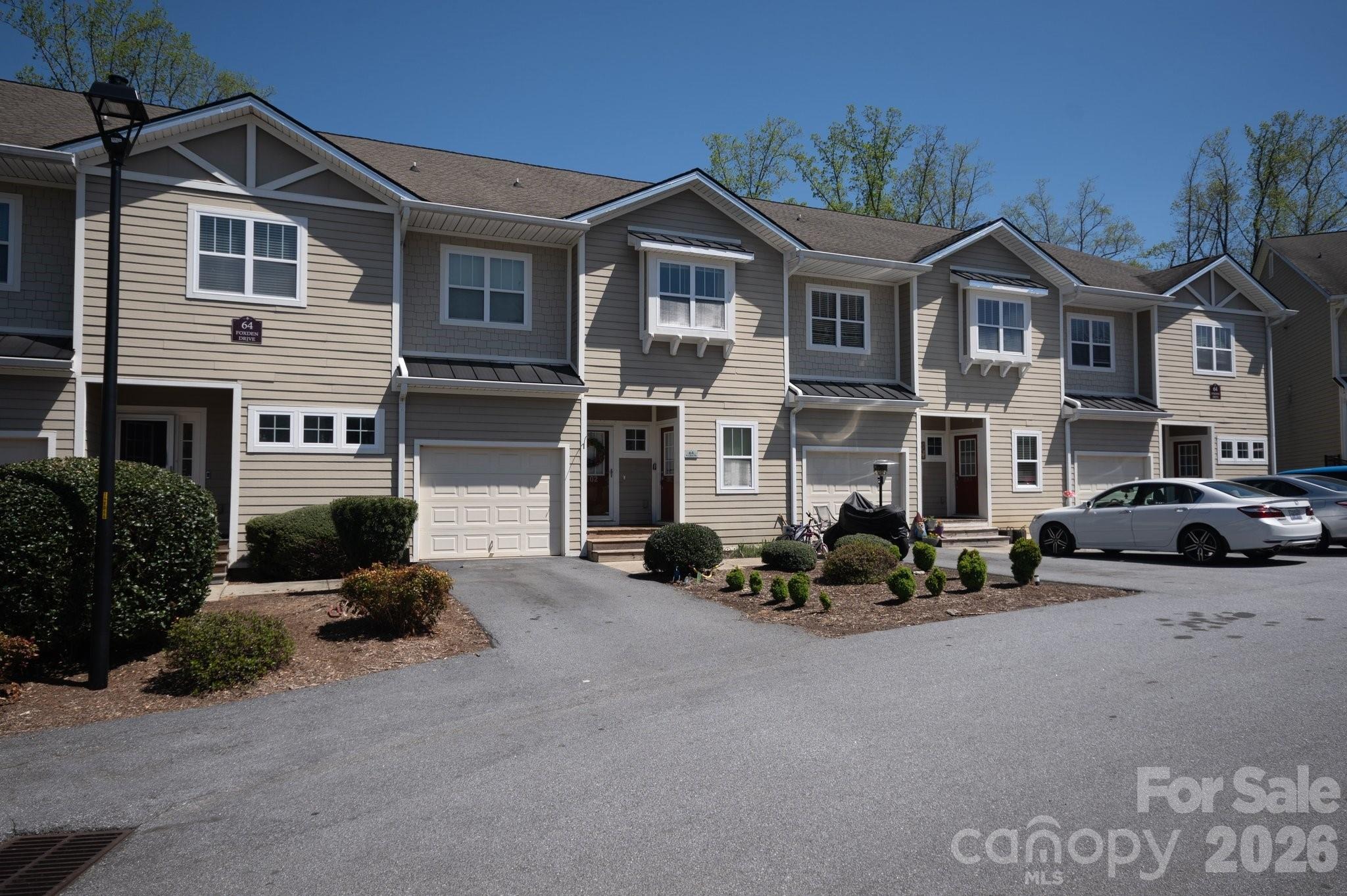 Foxden Dr, Fletcher, NC 28732