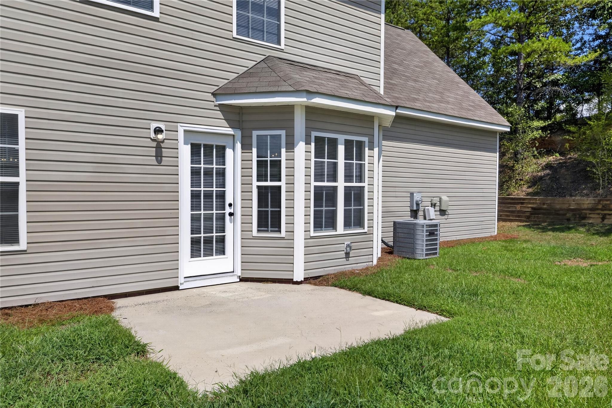 Longacre Dr, Charlotte, NC 28214 #1