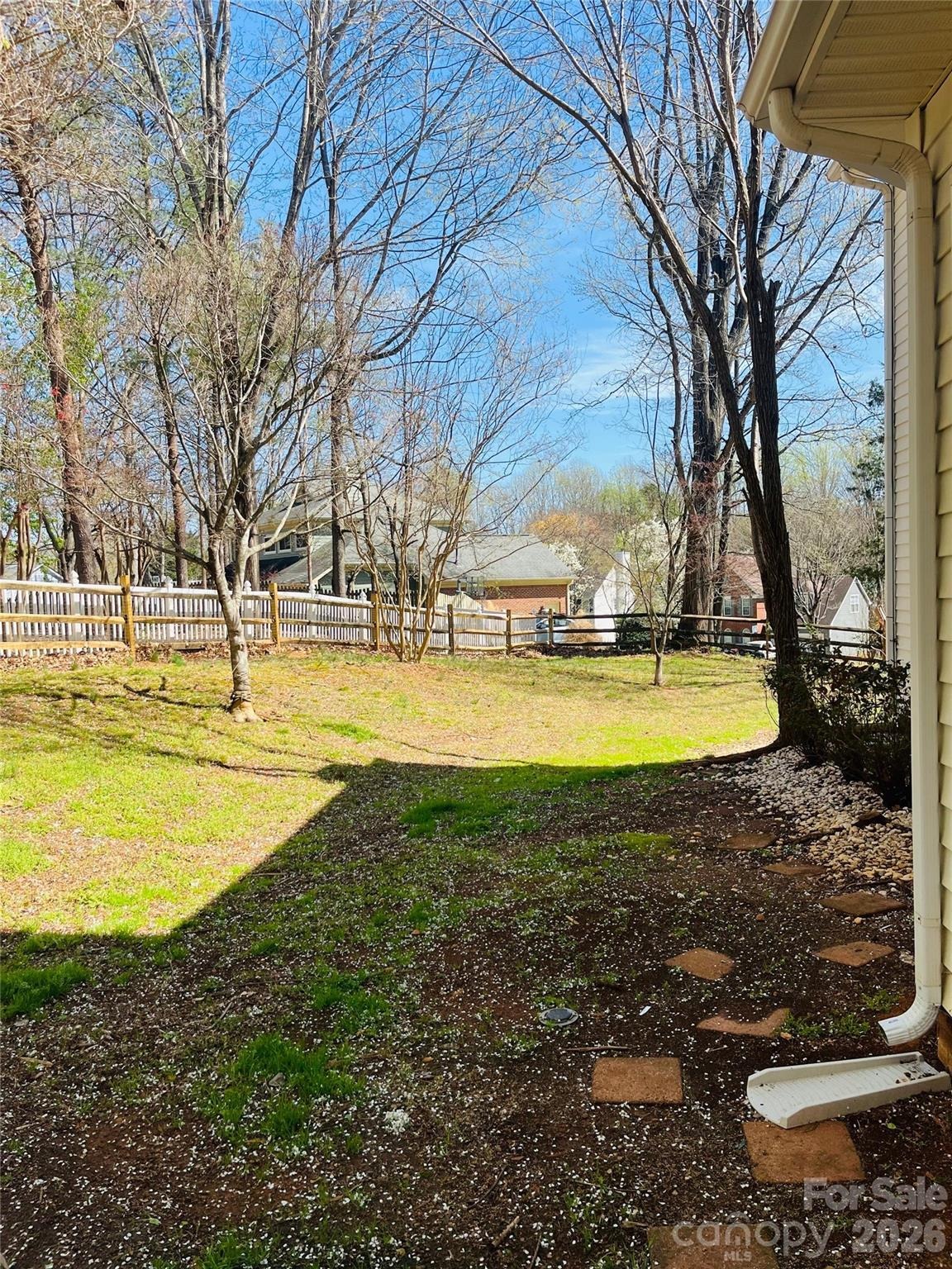 Appley Mead Ln, Charlotte, NC 28269