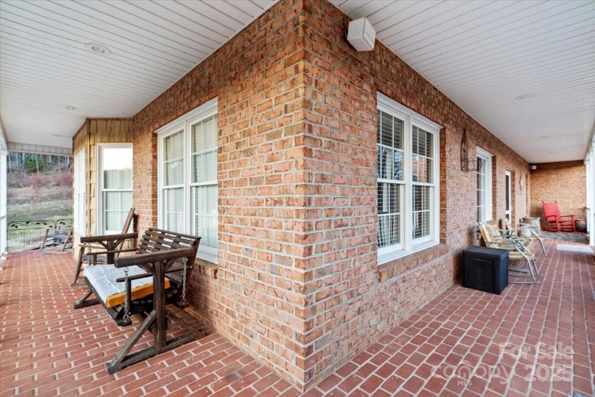 Grandin Rd, Lenoir, NC 28645