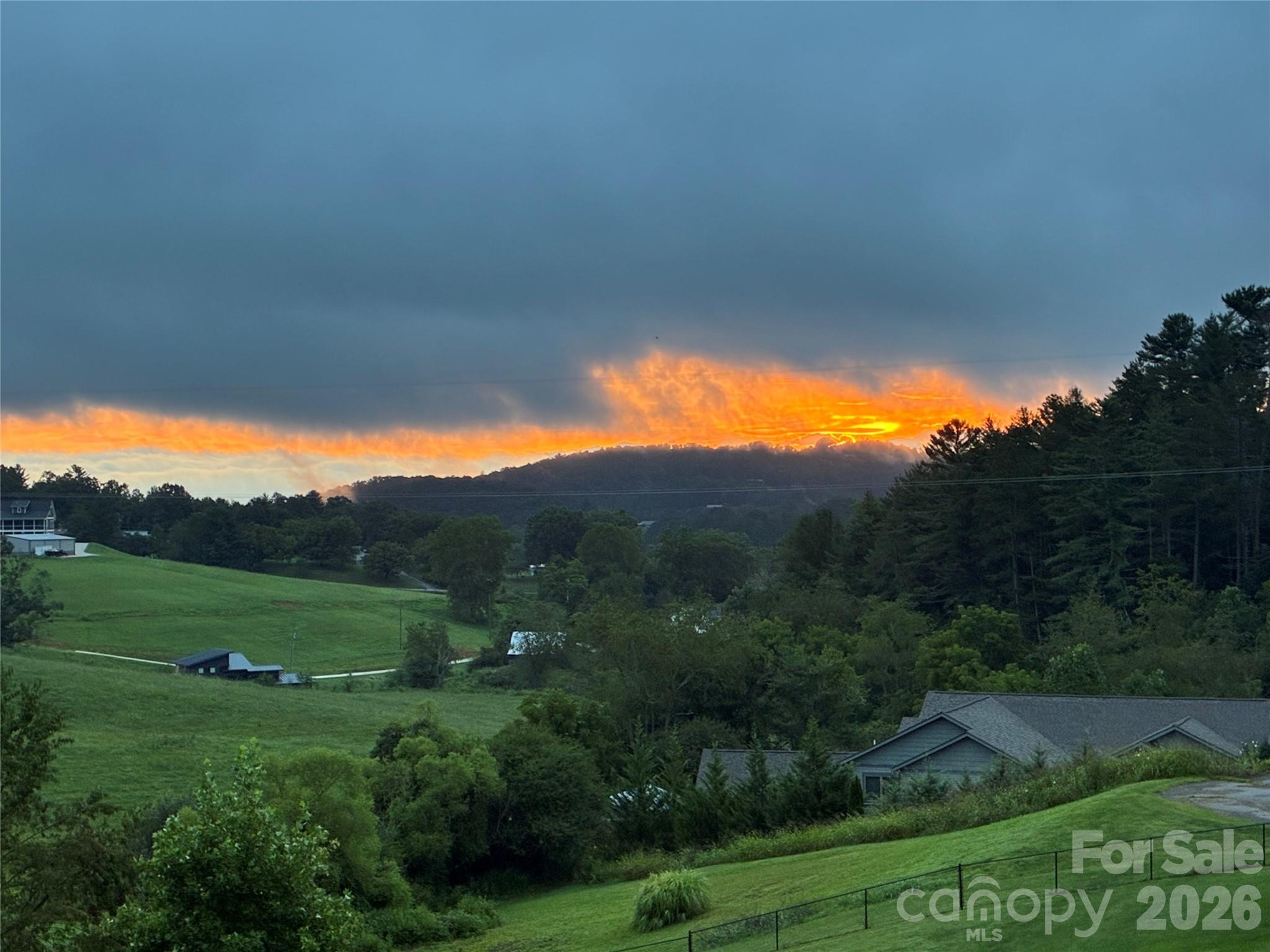 Tipton Hill Rd, Leicester, NC 28748