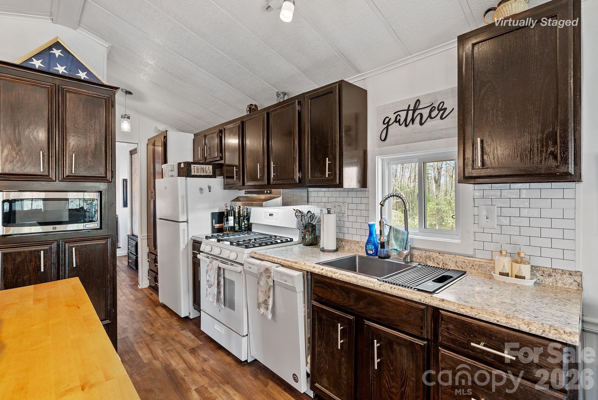 Kimiko Ln, Balsam Grove, NC 28708 #1