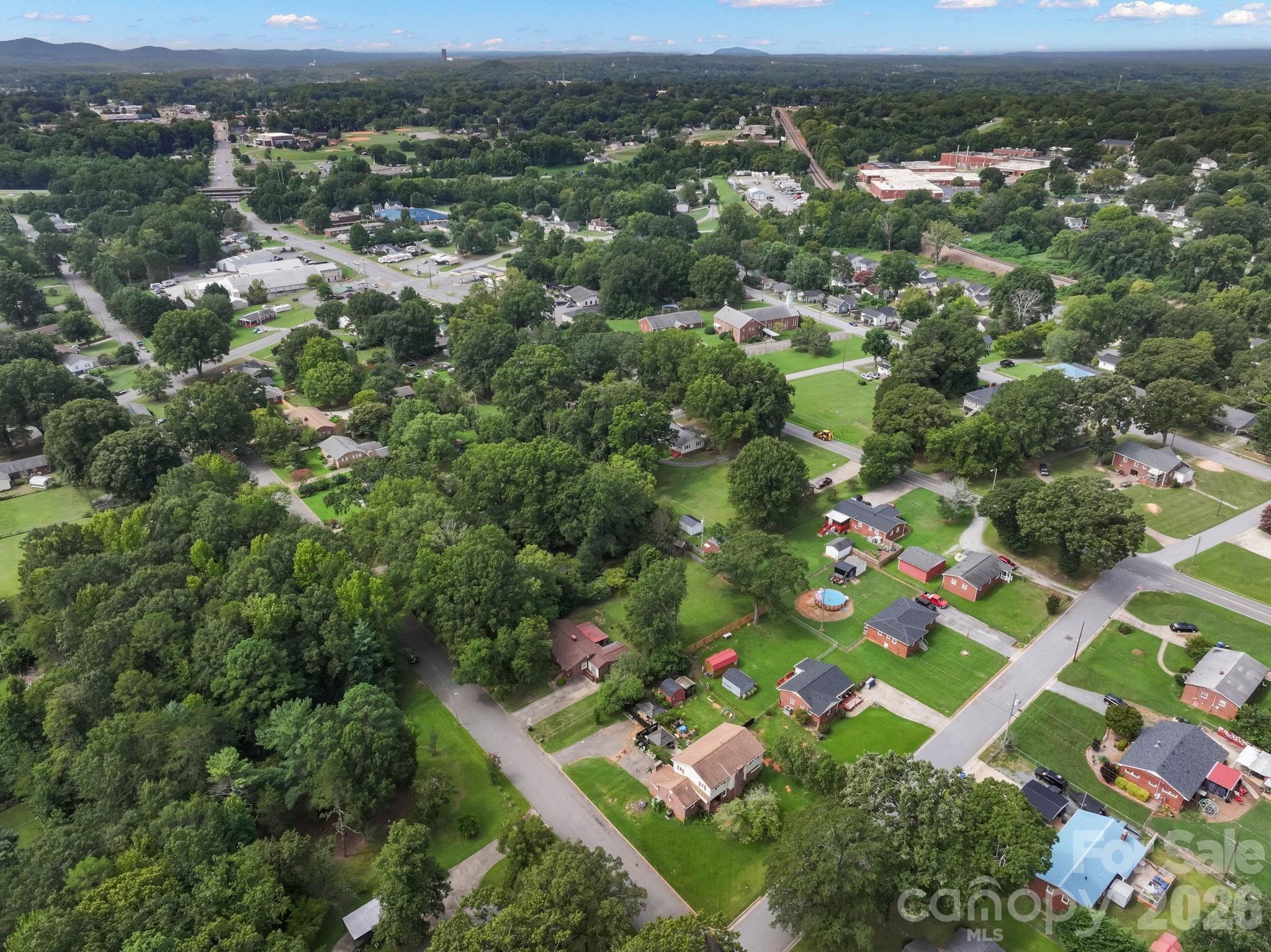 Katherine Ave, Kings Mountain, NC 28086