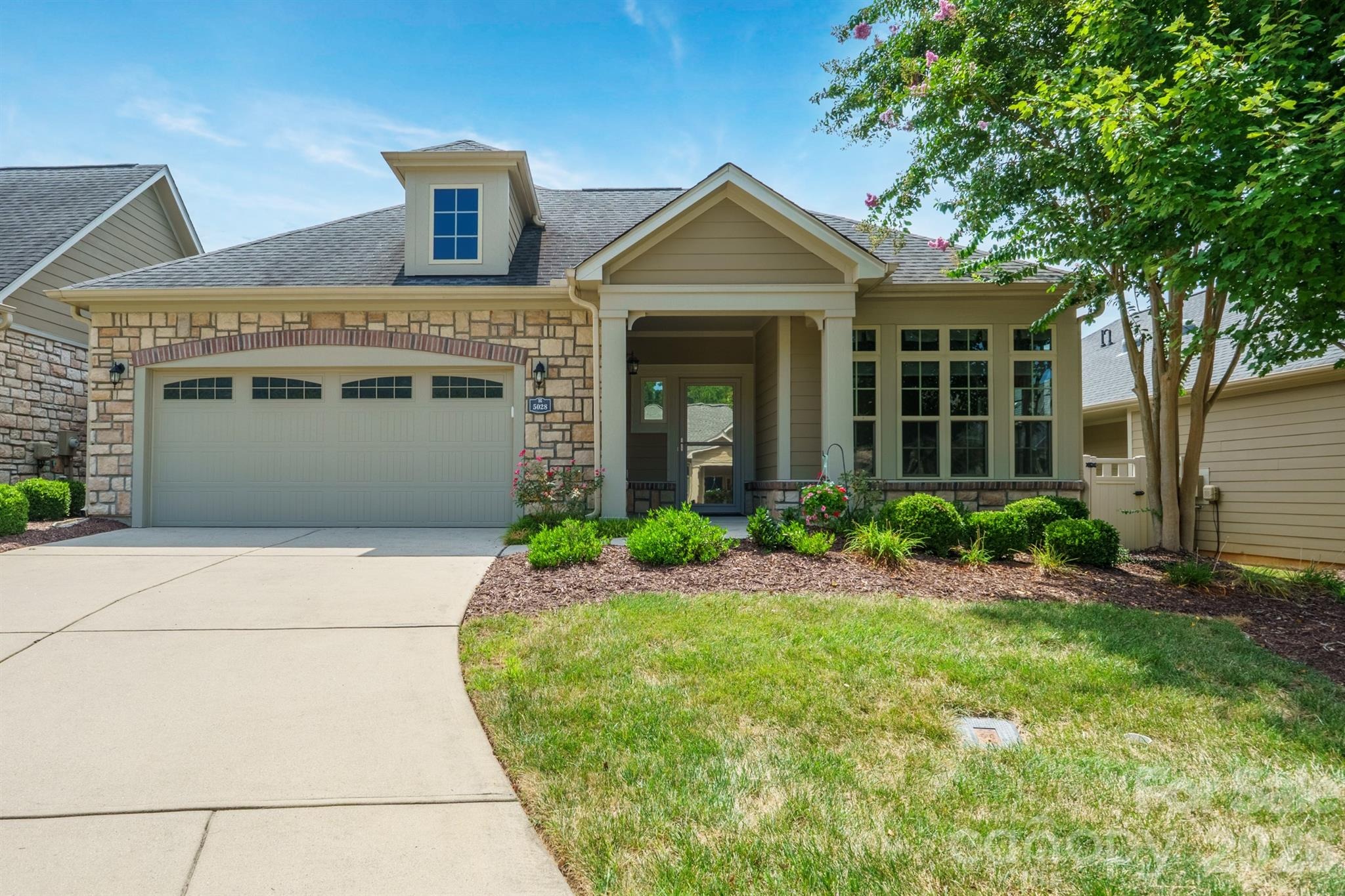 Polo Gate Blvd, Charlotte, NC 28216