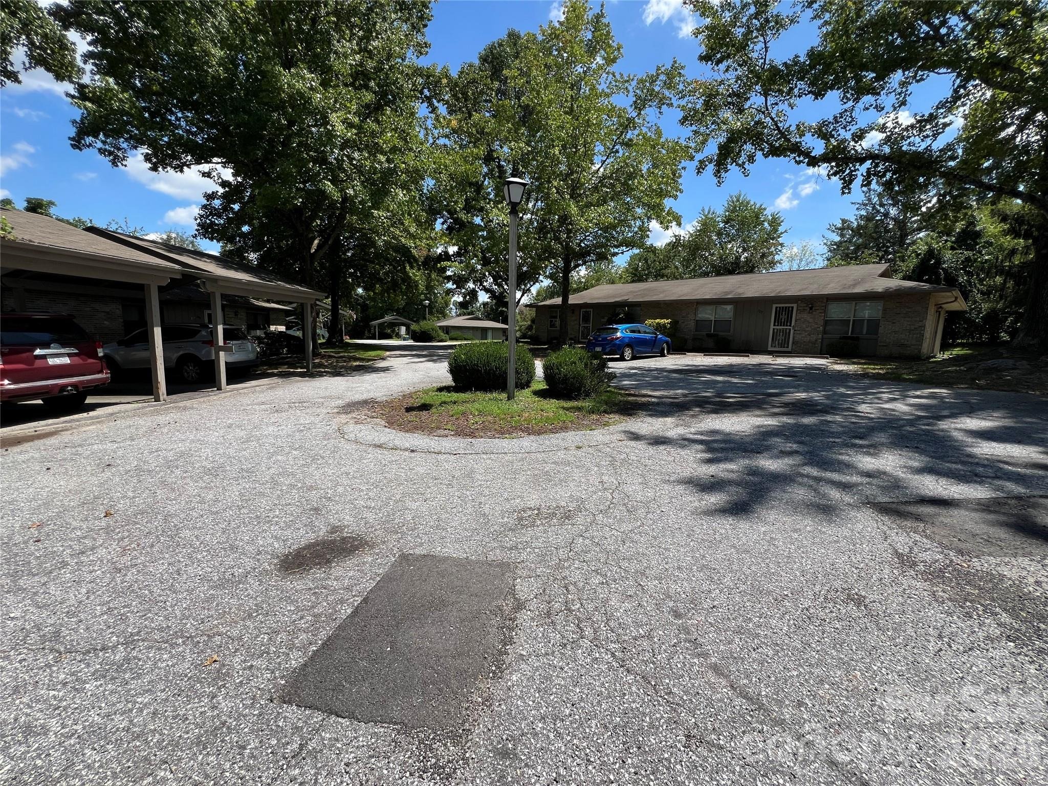 Farmington Cir, Hendersonville, NC 28739 #1