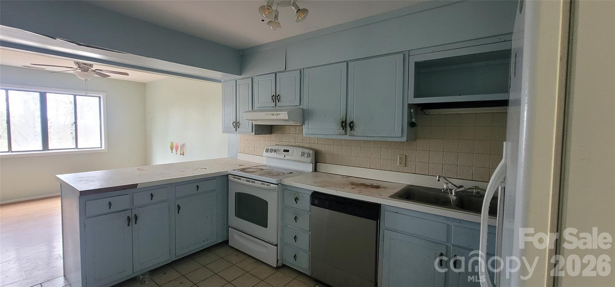 Kinglet Rd, Connelly Springs, NC 28612 #1