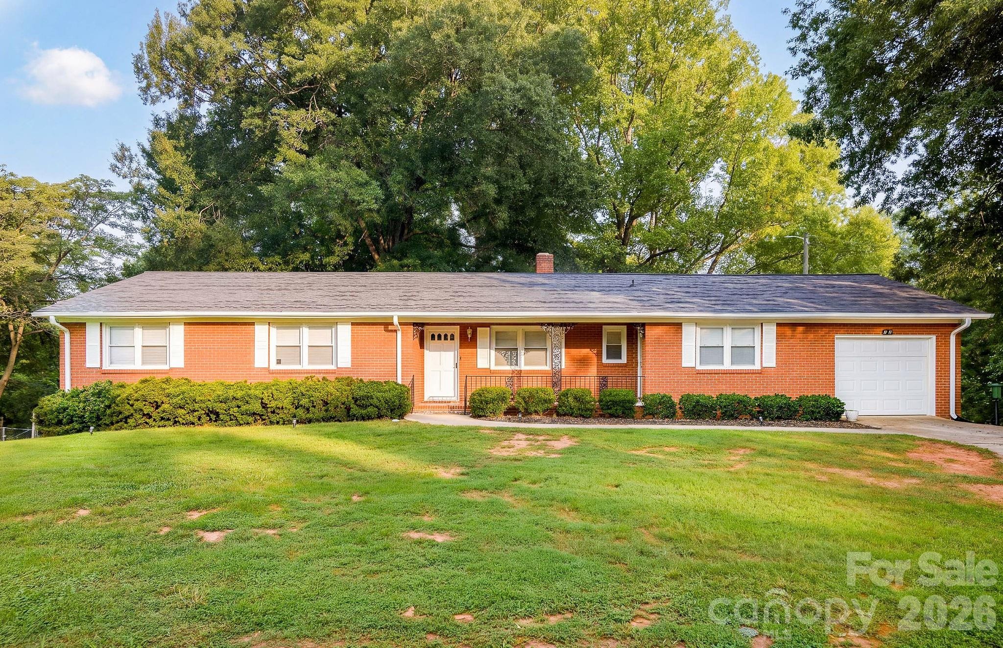 Delta St, Lexington, NC 27295 #1
