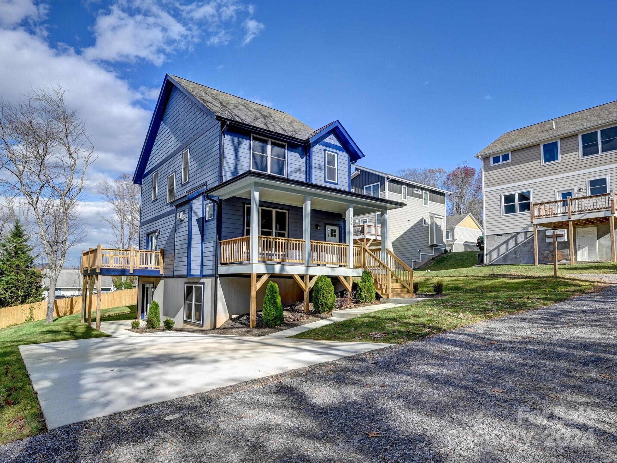 Fox Dr, Asheville, NC 28803