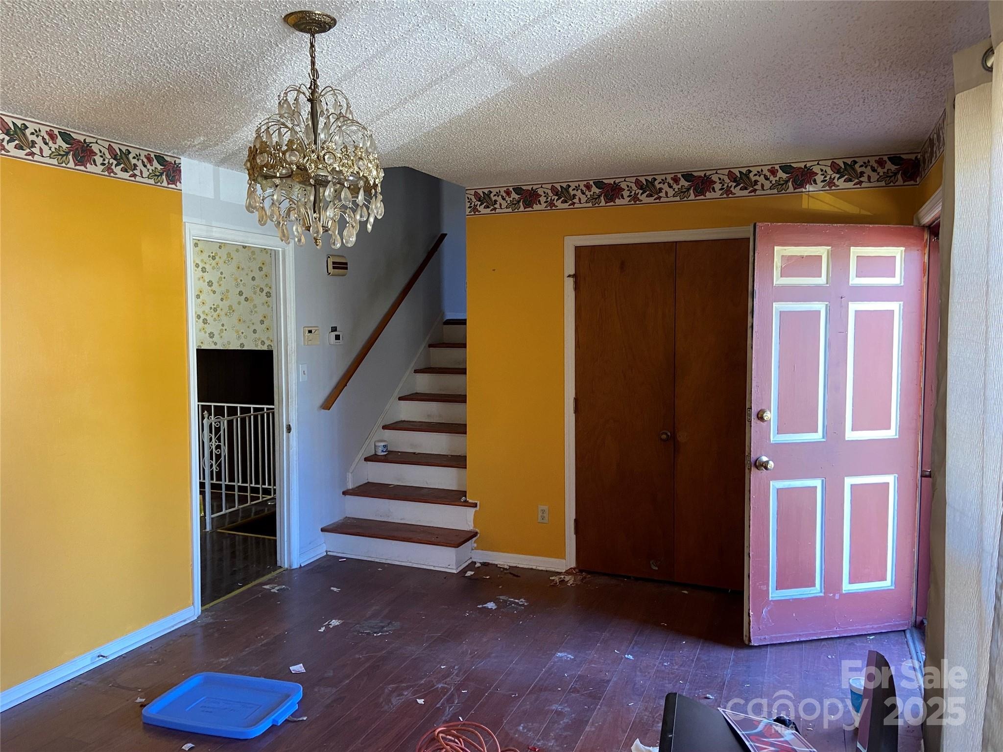Red Roan Pl, Charlotte, NC 28215