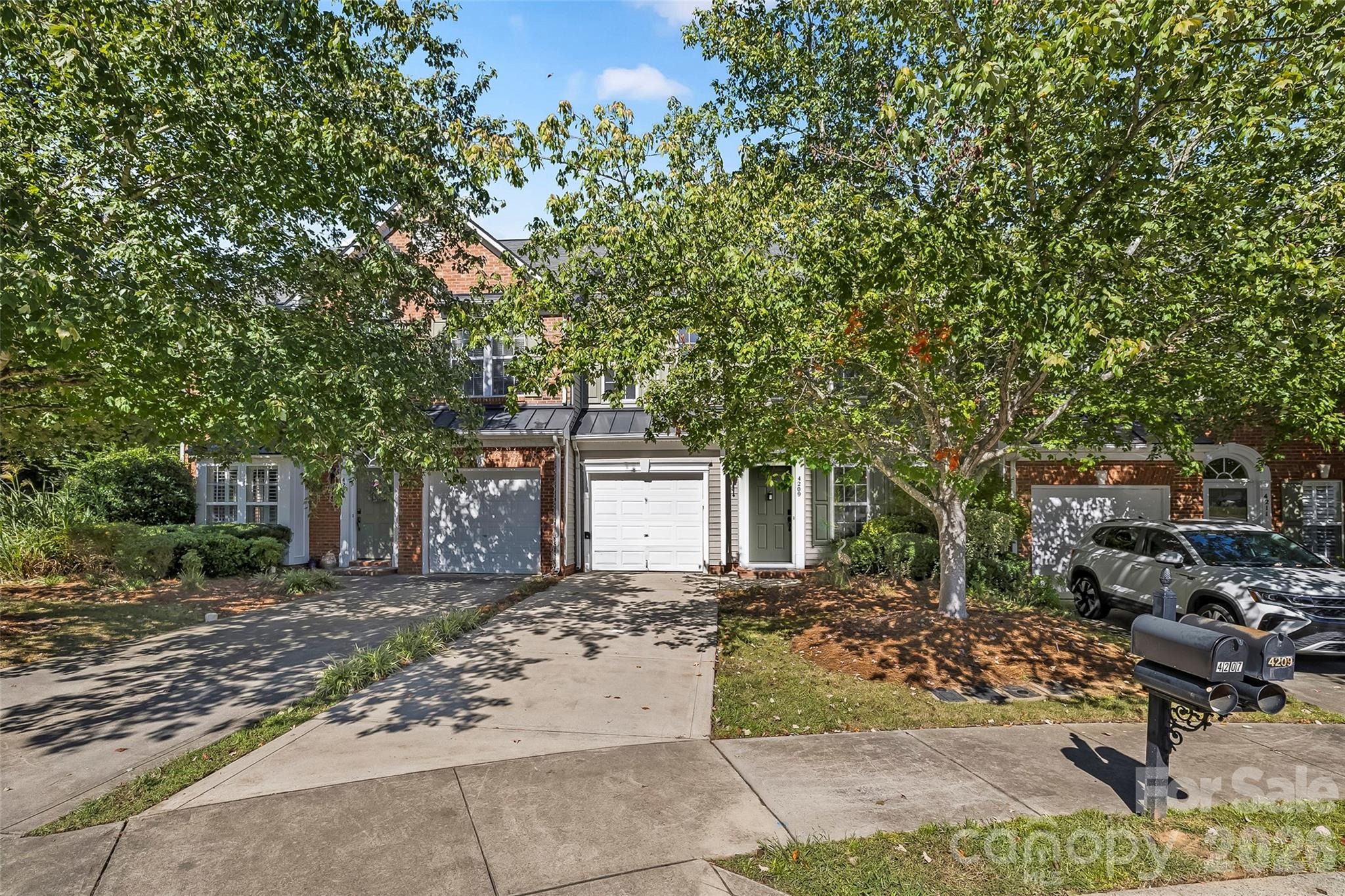 Piccadilly Ln, Fort Mill, SC 29707
