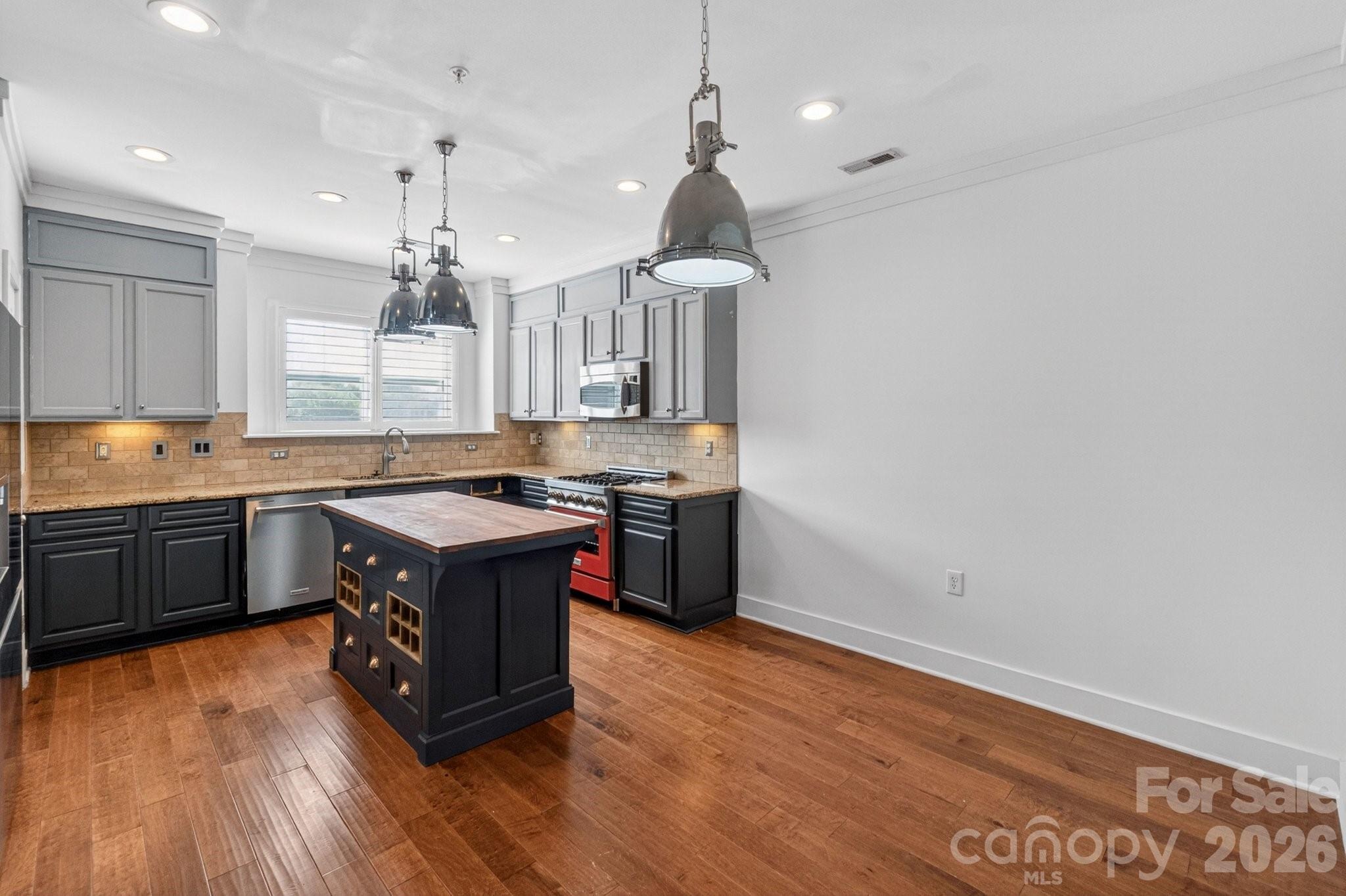 Harbour Place Dr, Davidson, NC 28036 #1