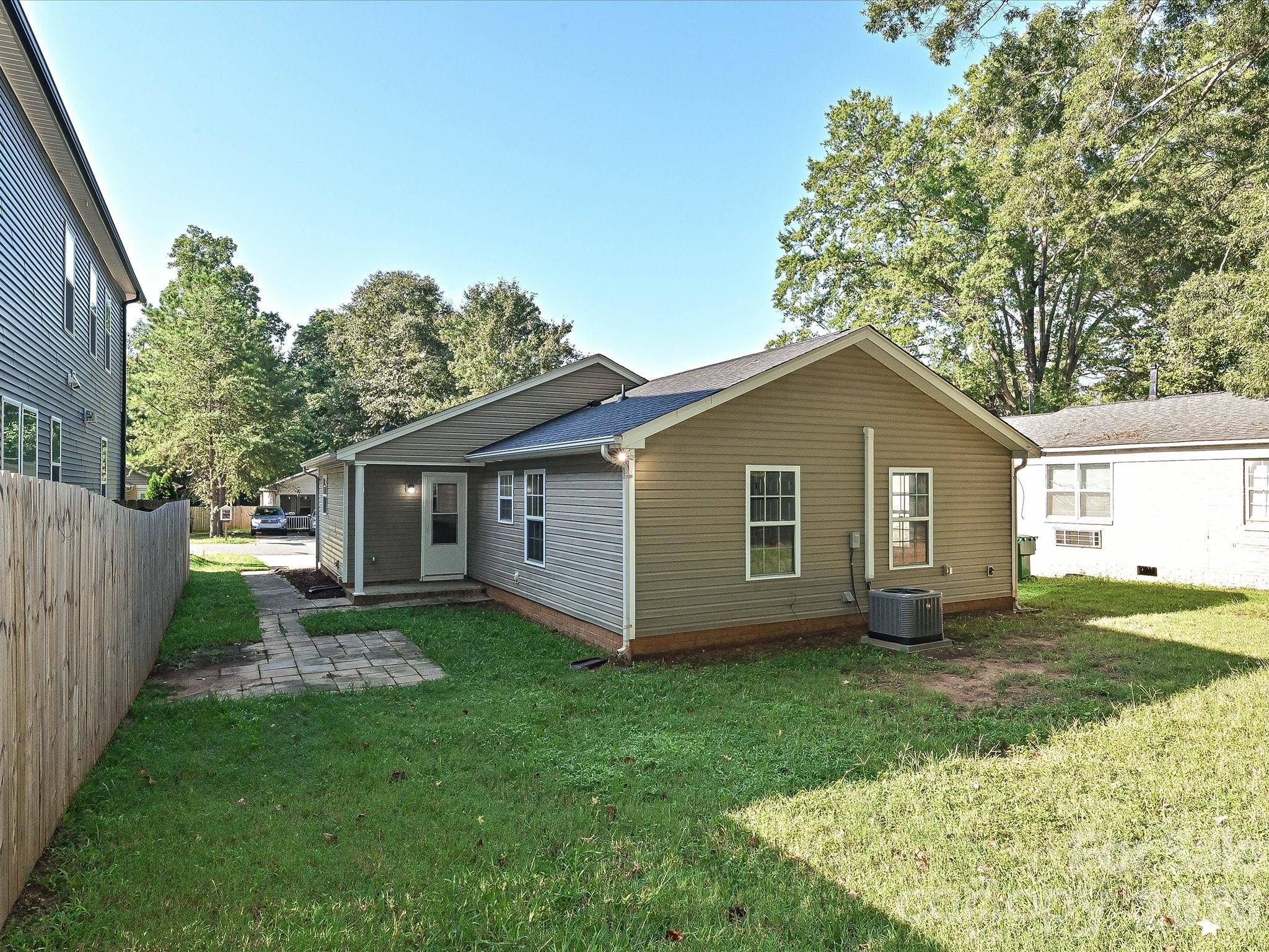 Wainwright Ave, Charlotte, NC 28206 #1