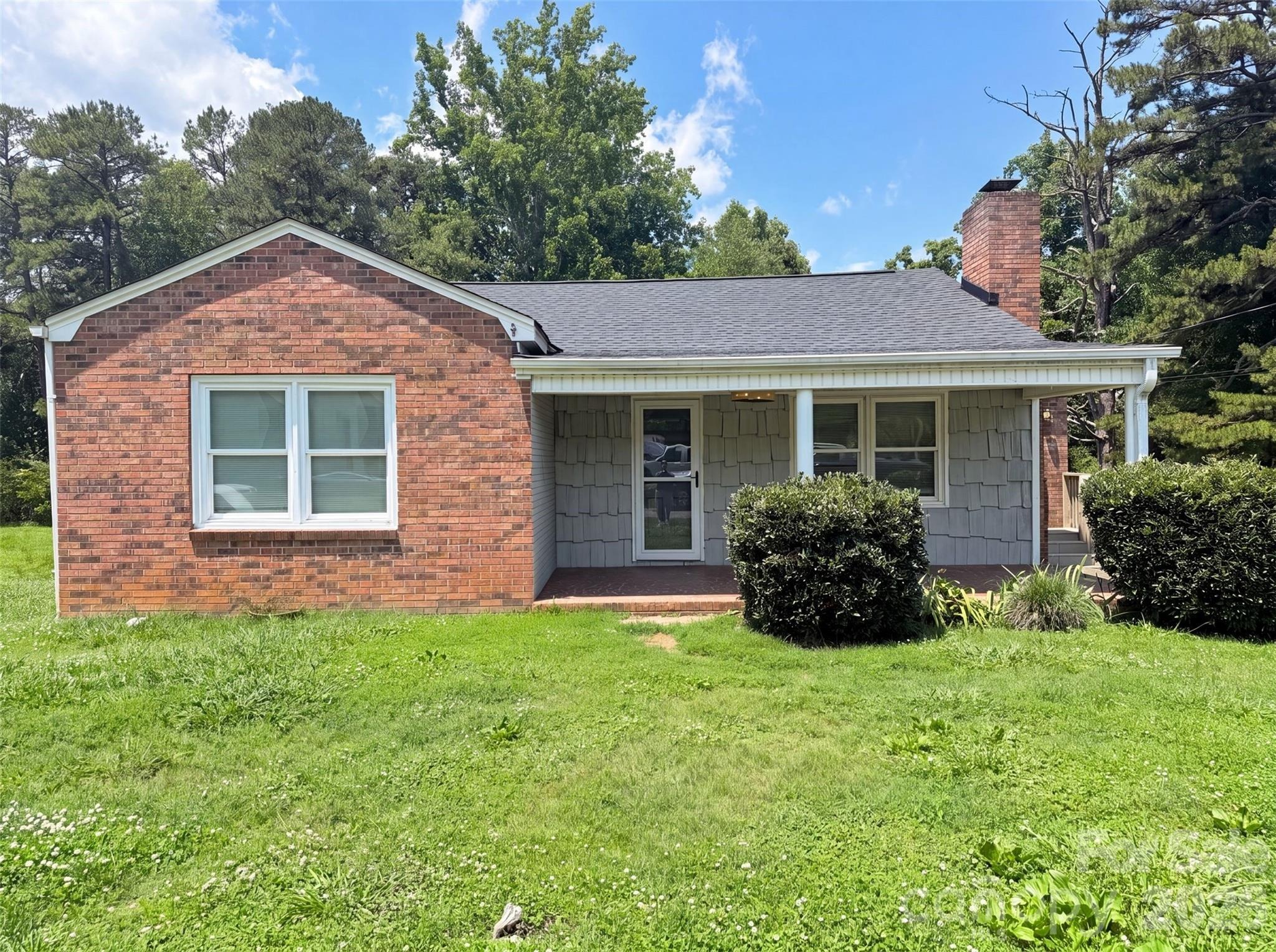 Lilly St, Cherryville, NC 28021