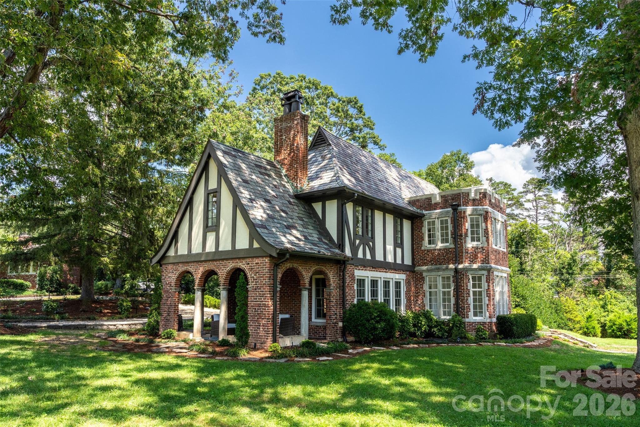 Windsor Rd, Asheville, NC 28804 #1