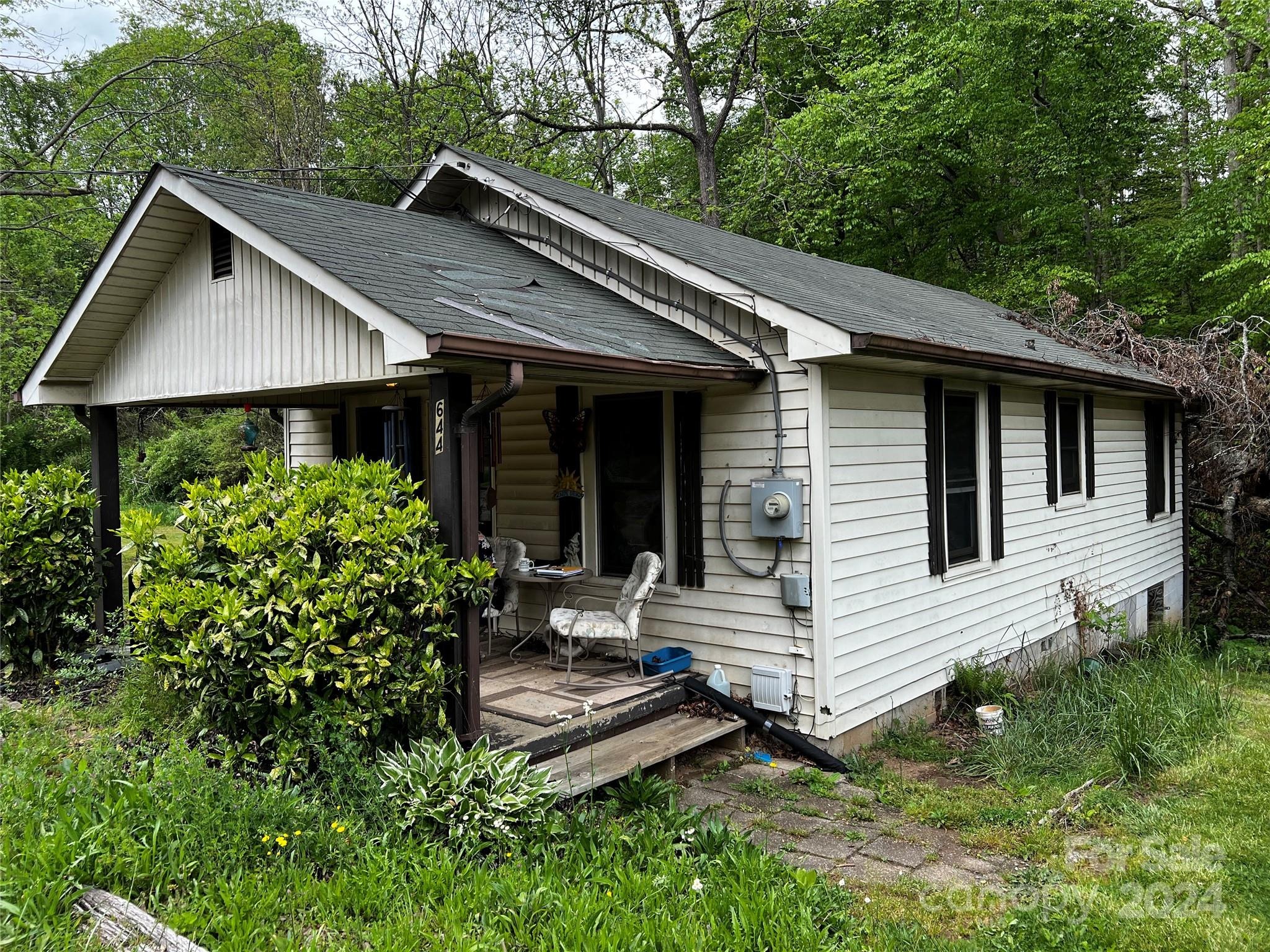 Morgan Branch Rd, Candler, NC 28715