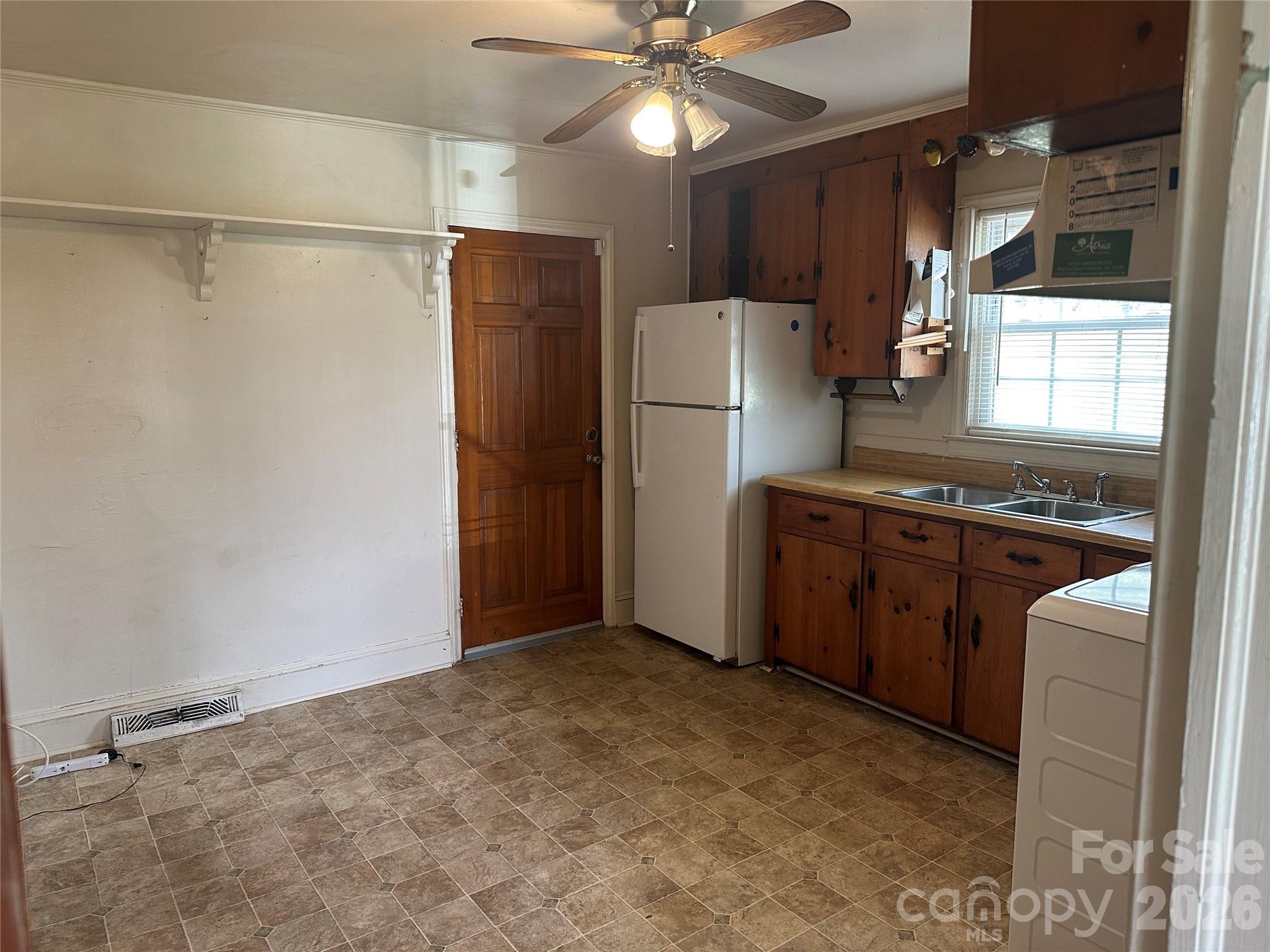 Dean St, Charlotte, NC 28216 #1