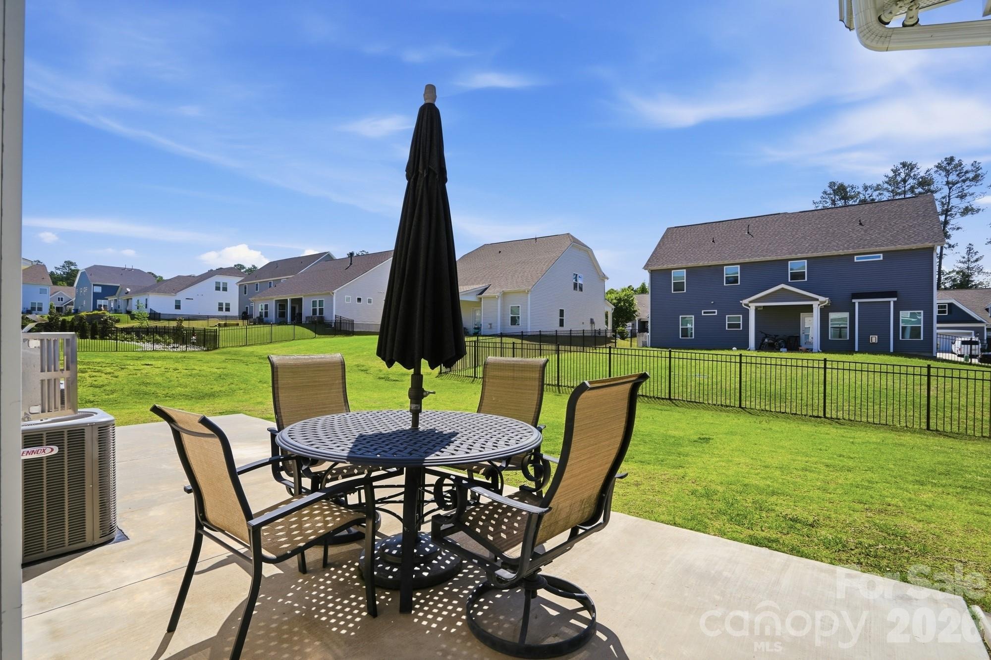 Creek Park Dr, Denver, NC 28037