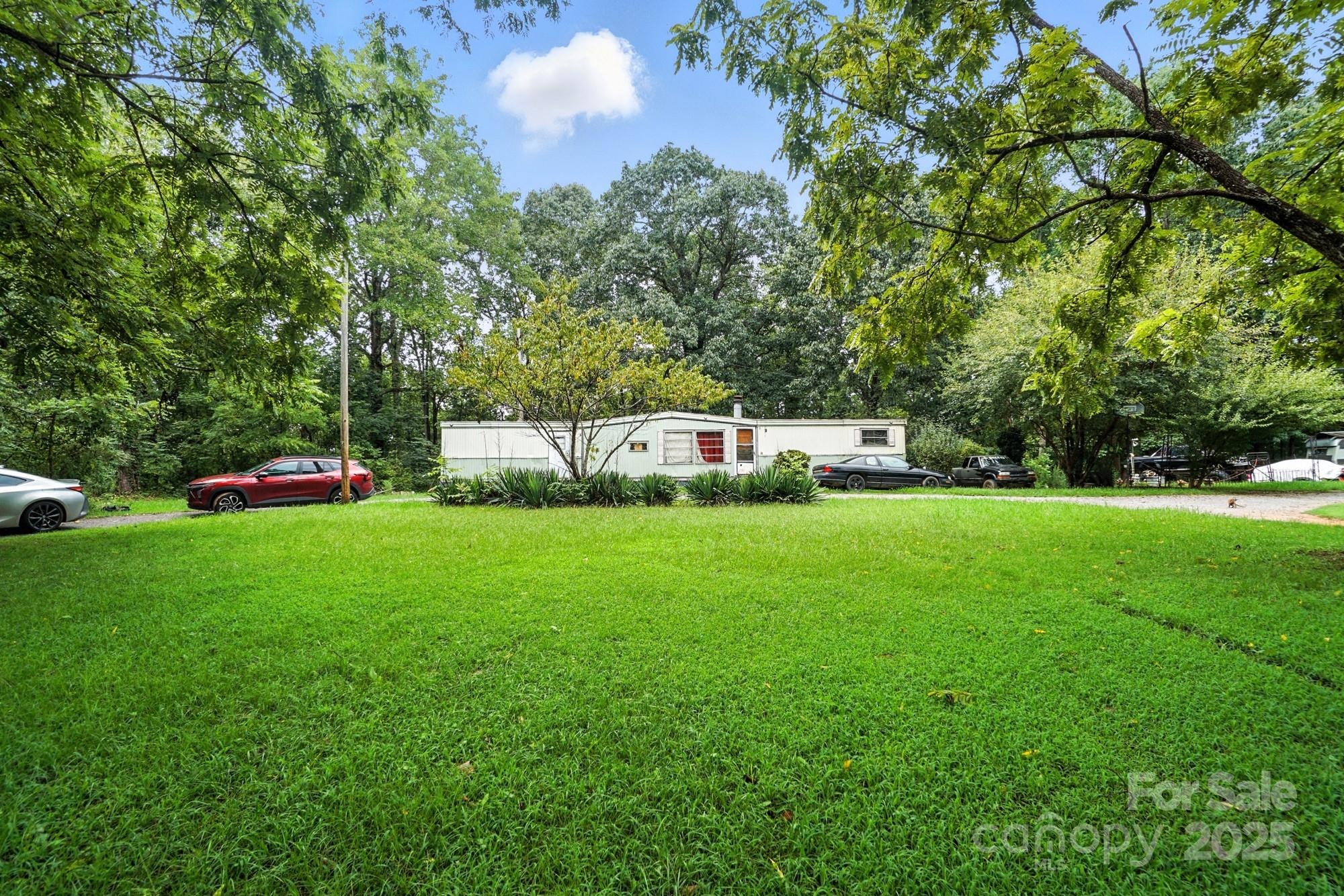 Dixon School Rd, Kings Mountain, NC 28086