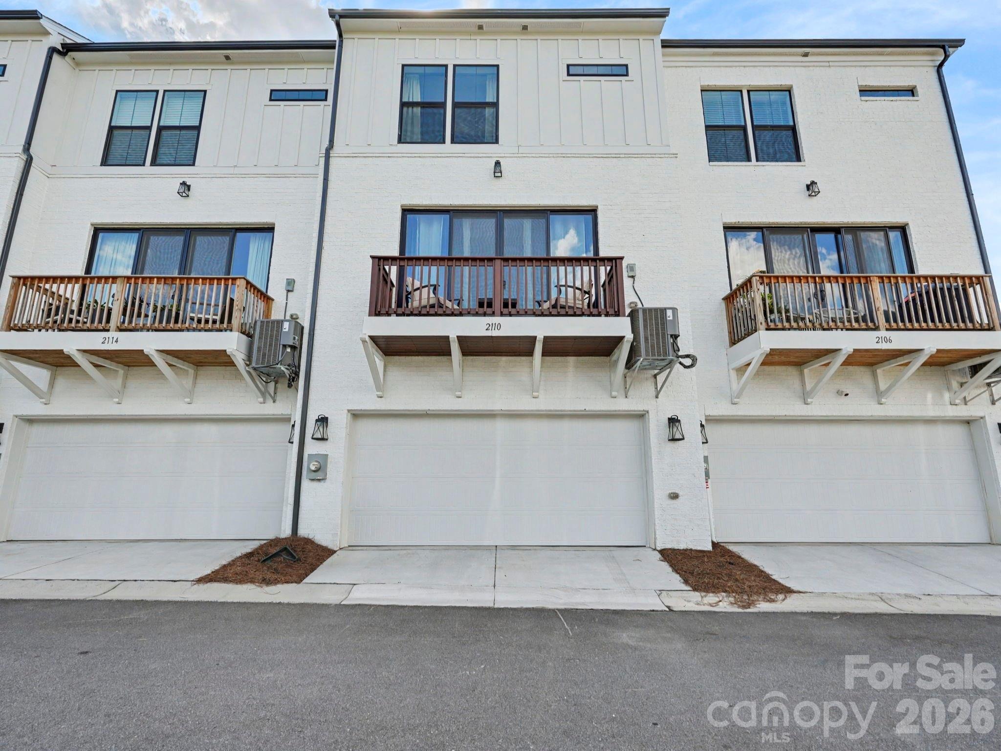 Magnolia Blossom Way, Charlotte, NC 28211