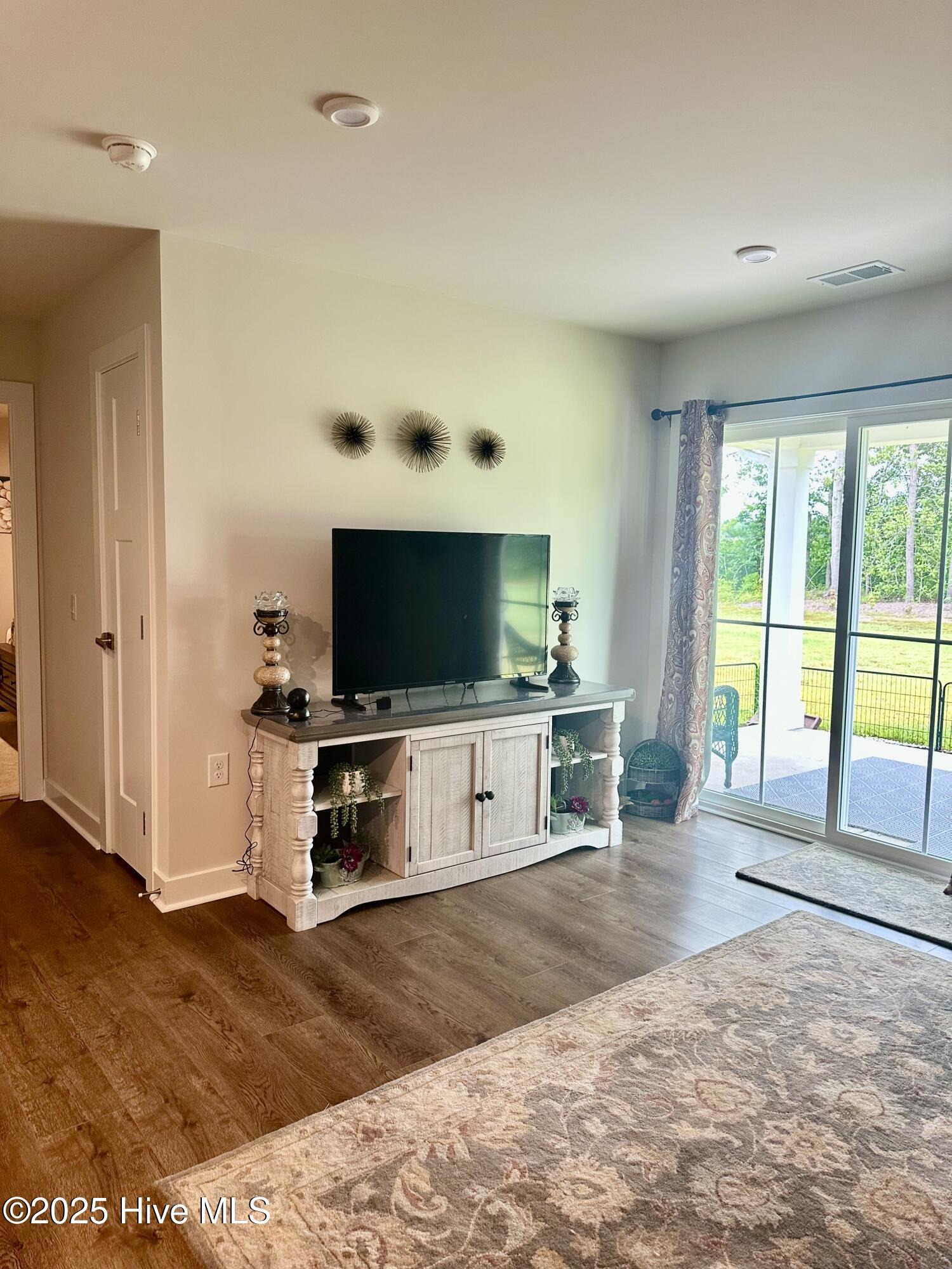 Deerfield Ln, Tabor City, NC 28463