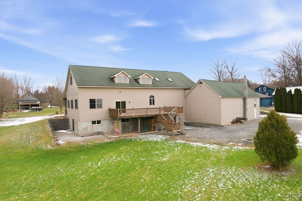 6697 Nelson Rd  